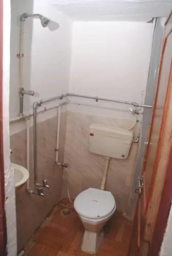 Bathroom in Karina art Home stay