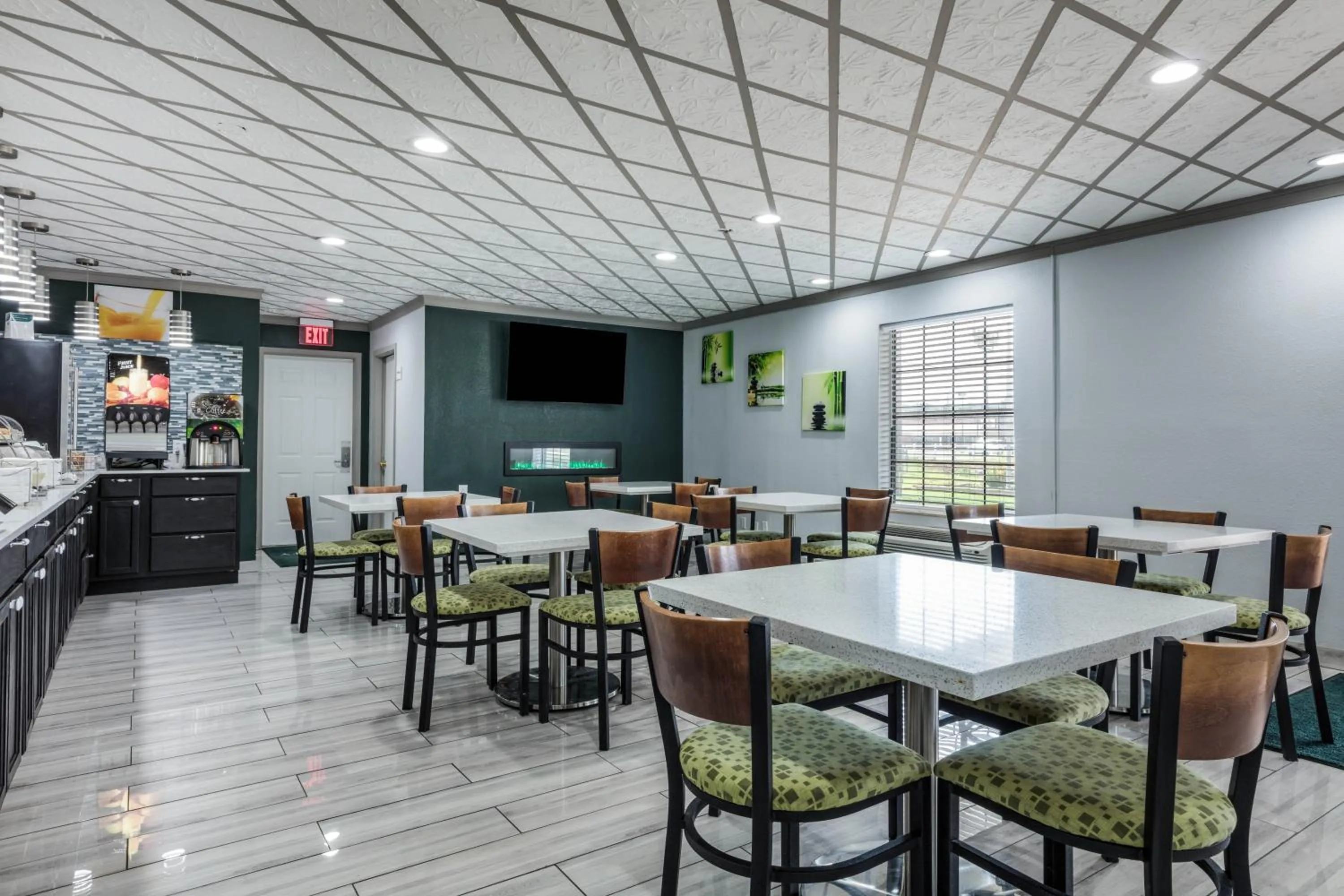 Breakfast in Quality Inn Forrest City I-40