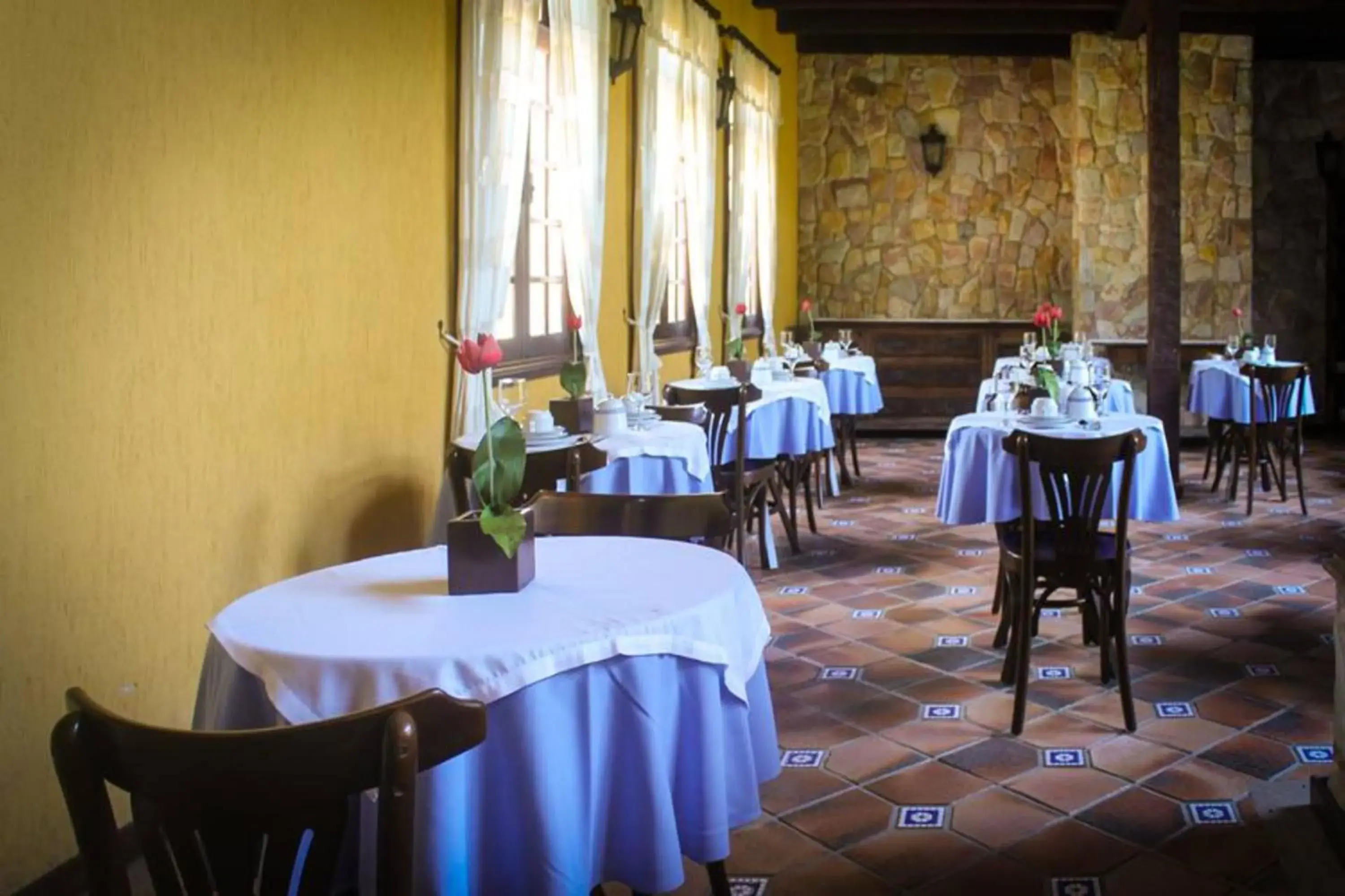 Restaurant/places to eat in OYO Hotel La Dolce Vita, Rio das Ostras Restaurant/places to eat in OYO Hotel La Dolce Vita, Rio das Ostras