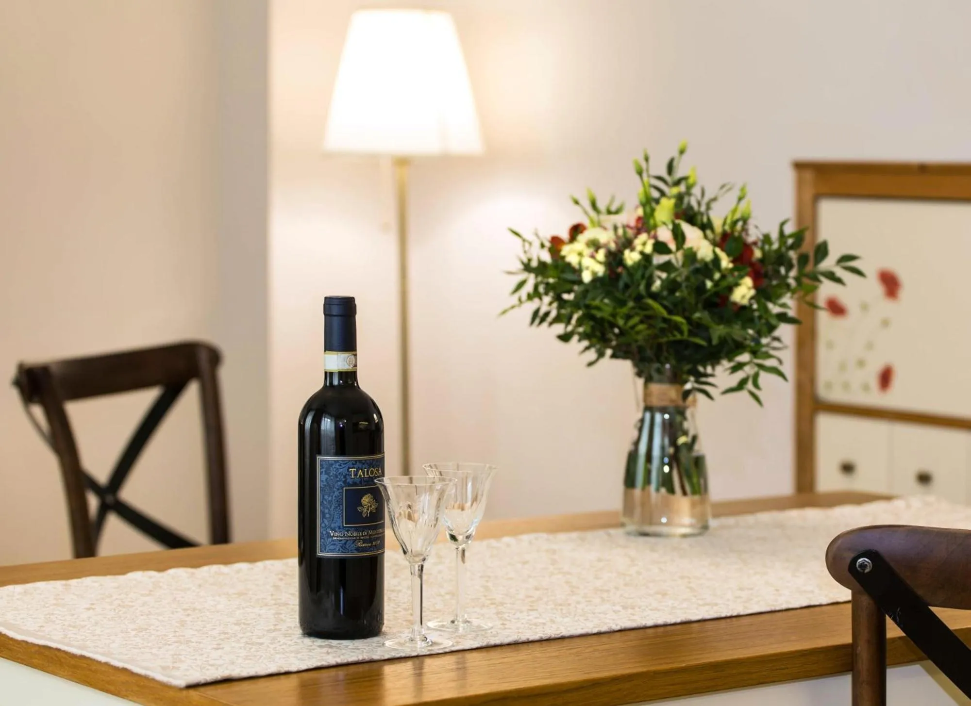 Decorative detail in SeNo6 Apartments