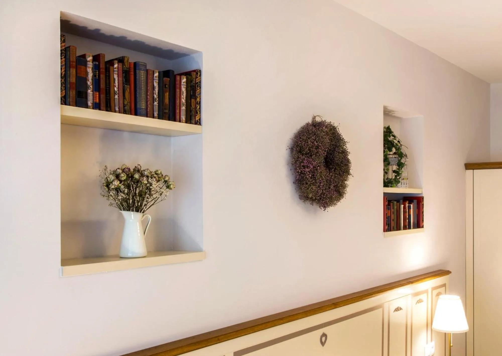 Decorative detail in SeNo6 Apartments