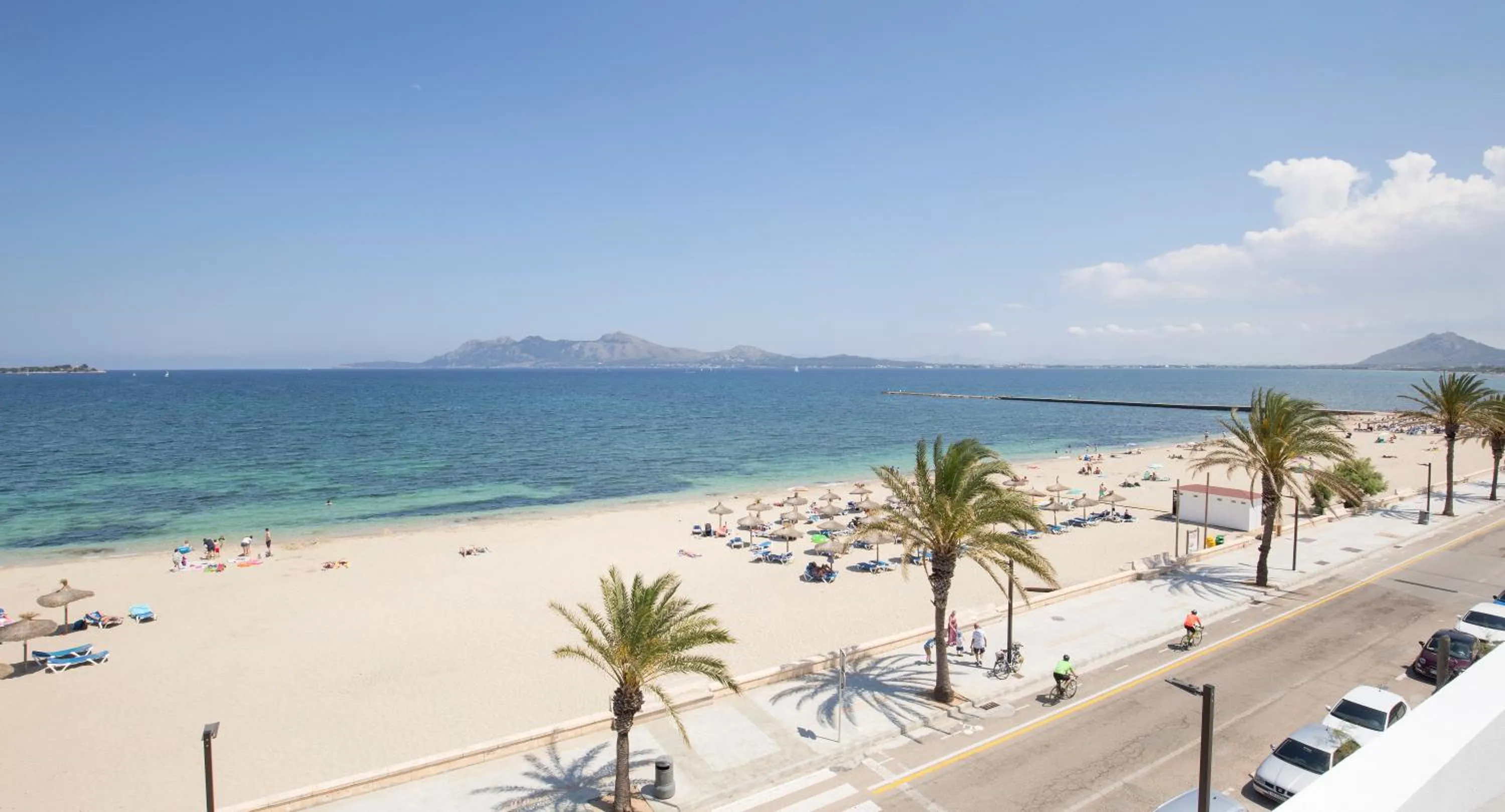Beach in Cabot Hobby Club Apartments
