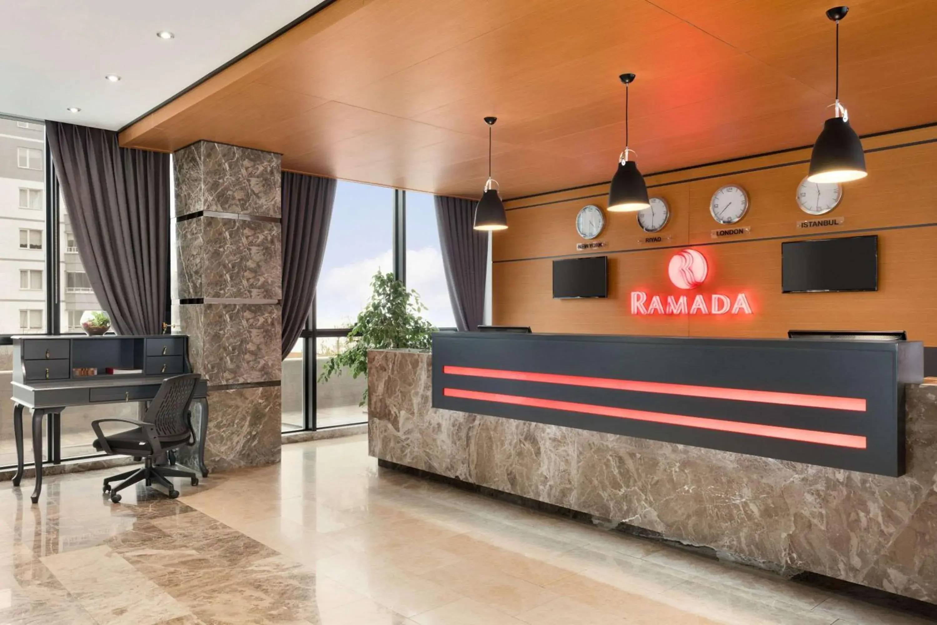 Lobby or reception in Ramada By Wyndham Giresun Piraziz Lobby or reception in Ramada By Wyndham Giresun Piraziz