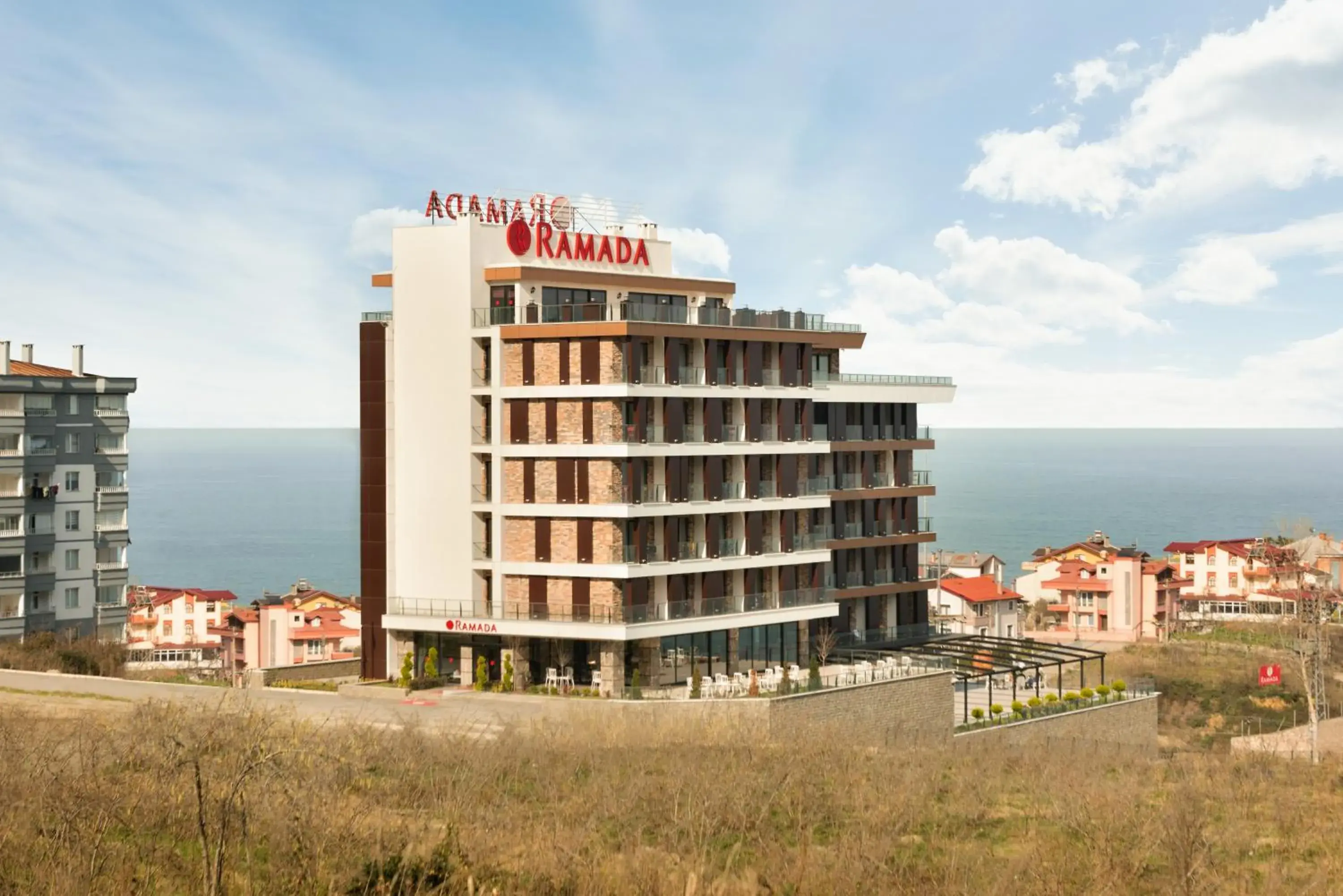 Property building in Ramada By Wyndham Giresun Piraziz Property building in Ramada By Wyndham Giresun Piraziz