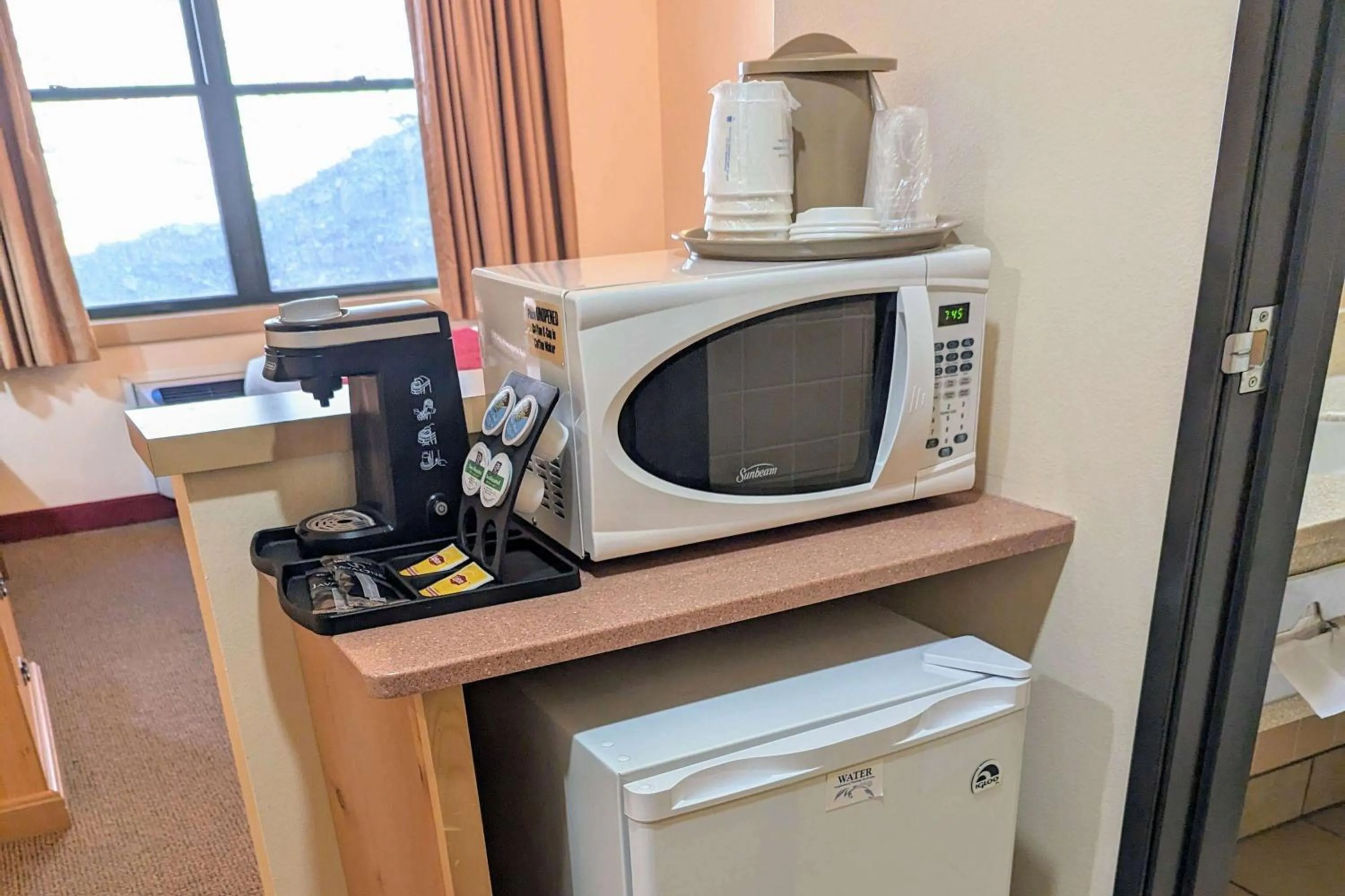 Photo of the whole room in Travelodge by Wyndham Deadwood