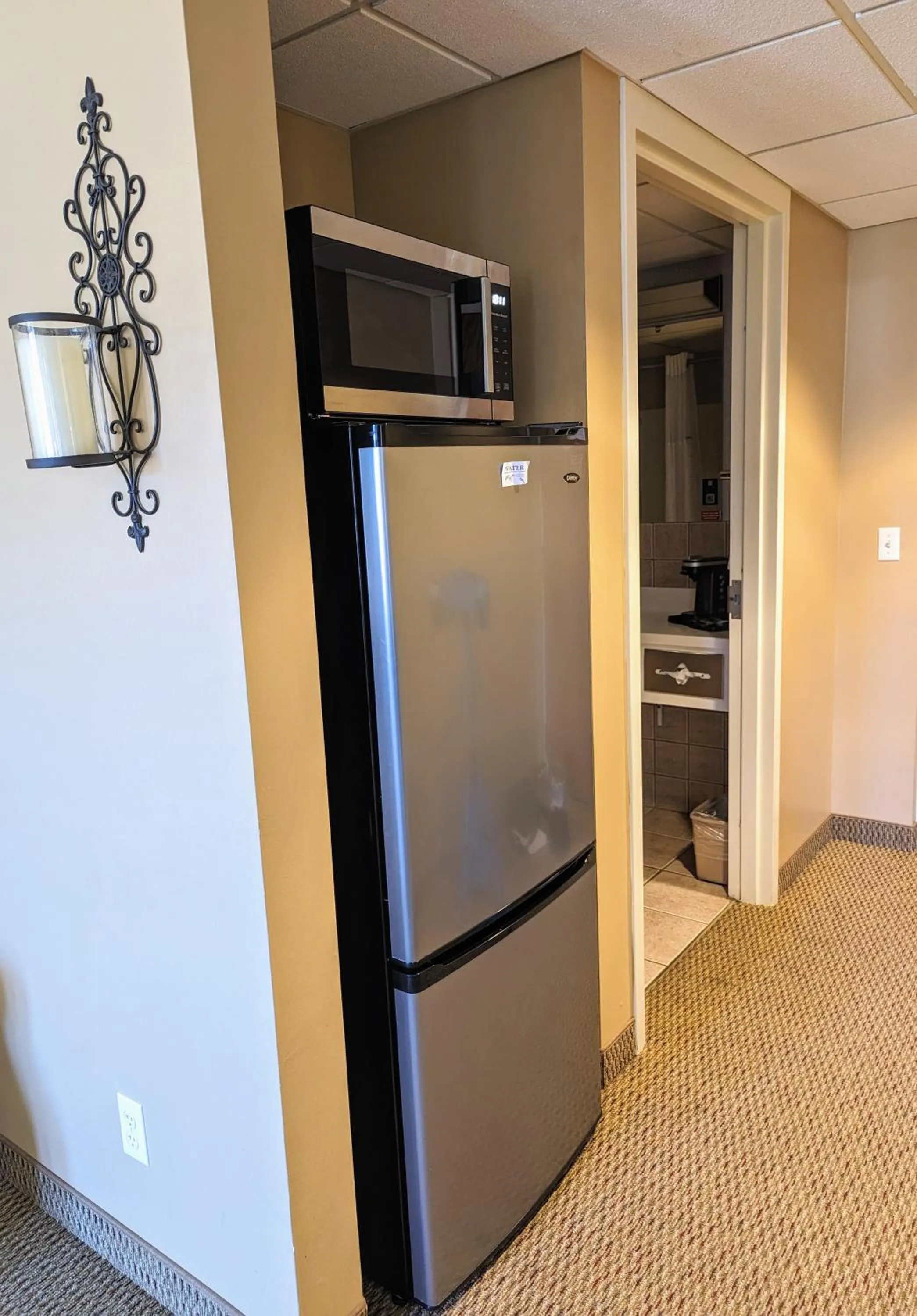 minibar in Travelodge by Wyndham Deadwood