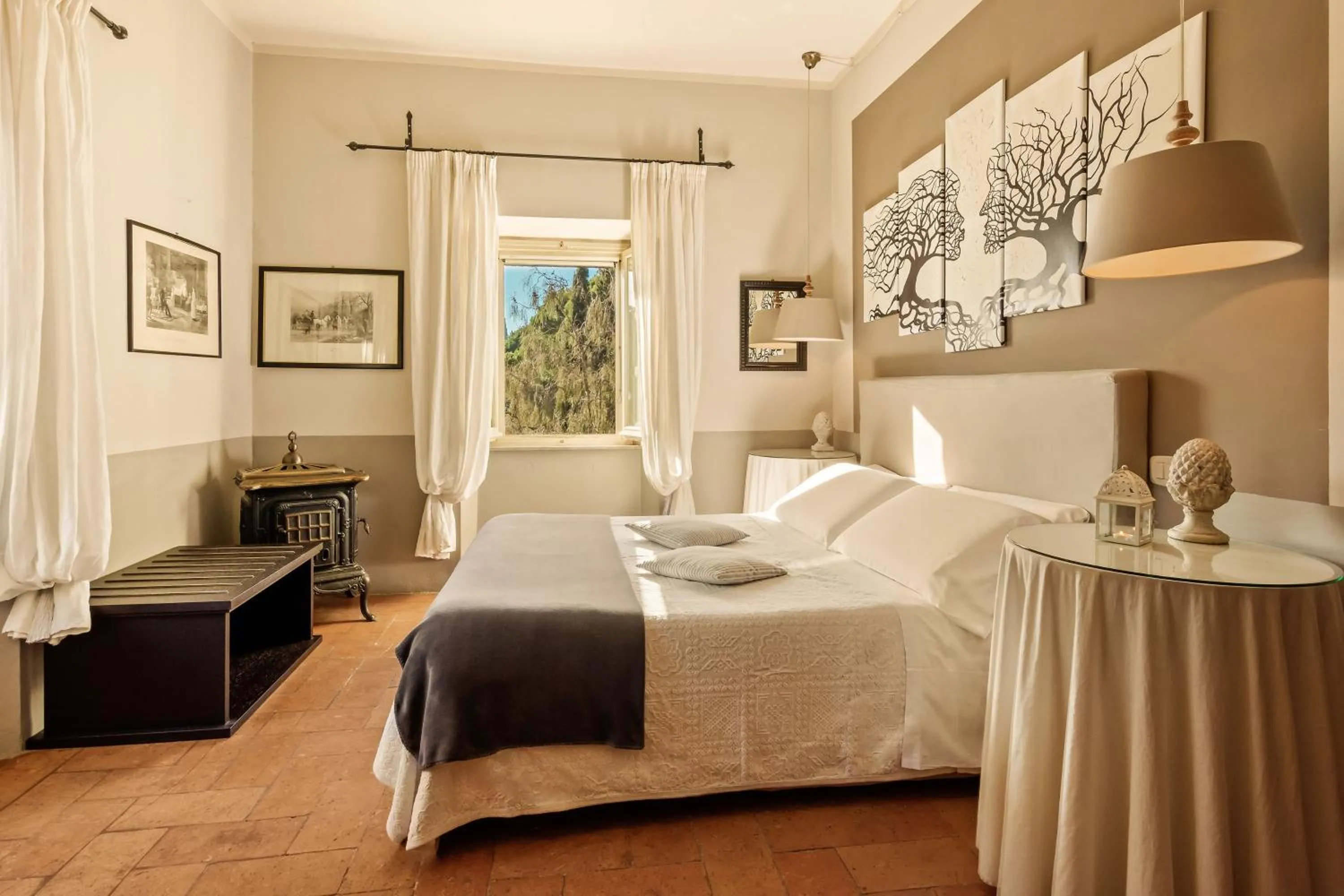 Photo of the whole room, Bed in I Capricci Di Merion - Resort & Spa