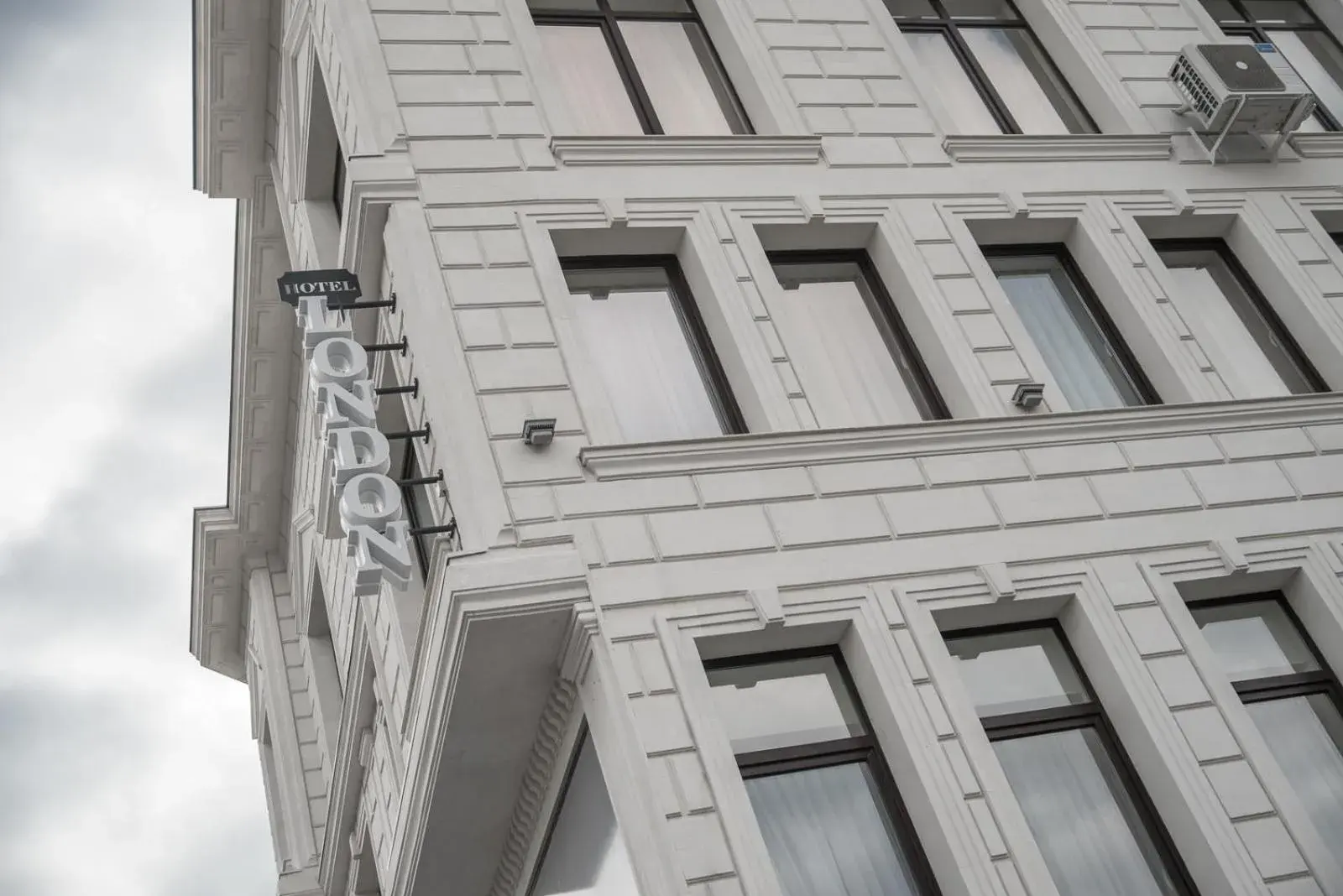 Facade/entrance in London Boutique Hotel Facade/entrance in London Boutique Hotel