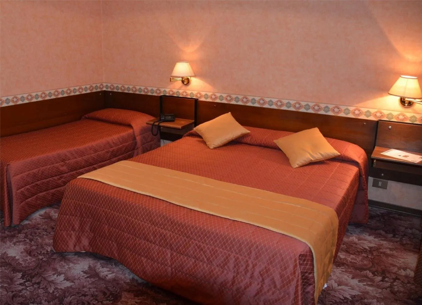 Photo of the whole room, Bed in Hotel Milano