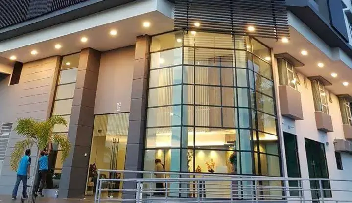 Facade/entrance in The Leverage Lite (Kuantan) Facade/entrance in The Leverage Lite (Kuantan)
