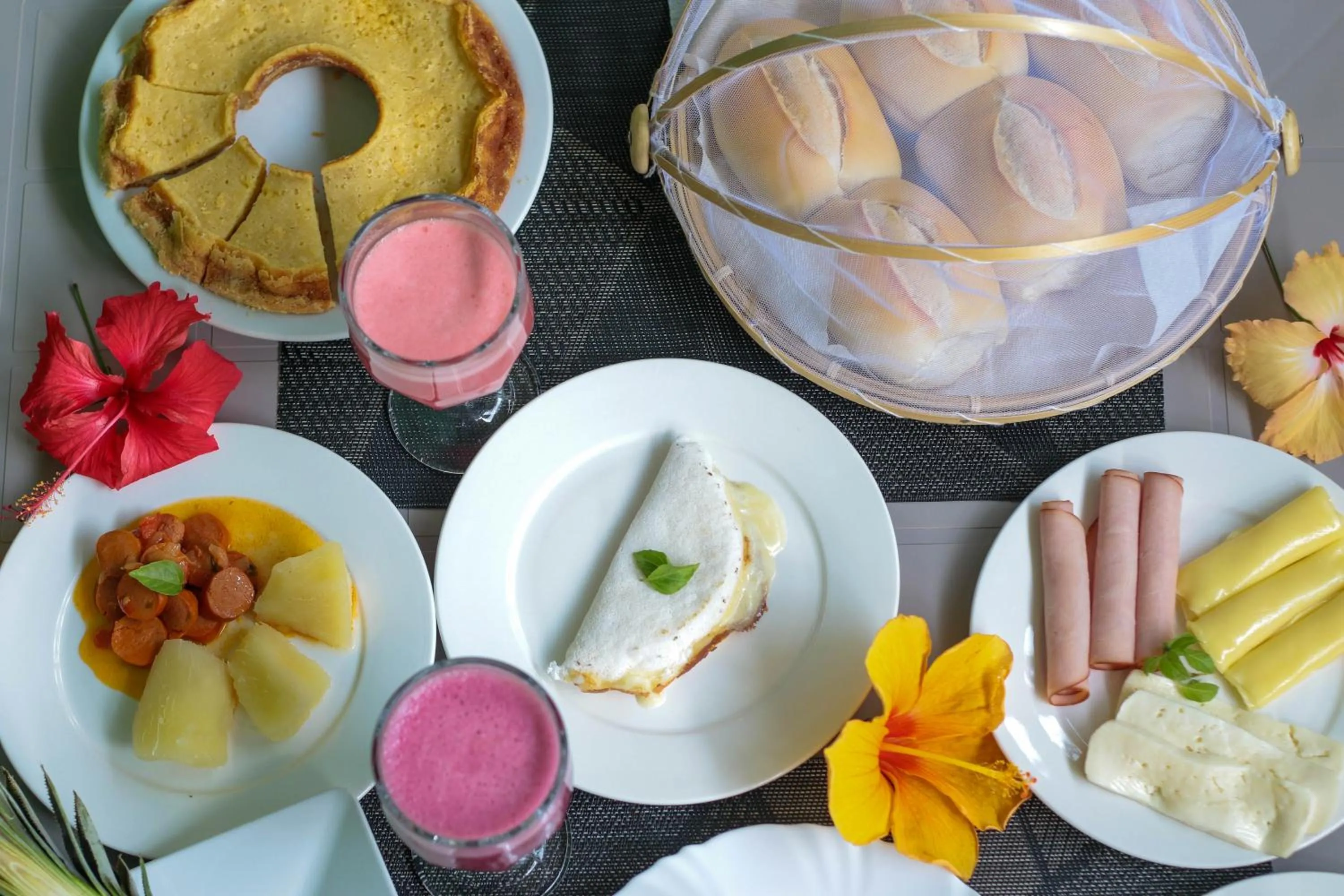 Breakfast in Pousada Leão Marinho