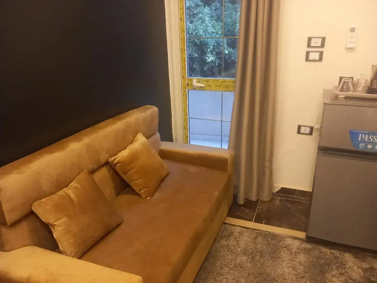 Deluxe Double Room with Balcony in Royal Pyramids Inn Deluxe Double Room with Balcony in Royal Pyramids Inn