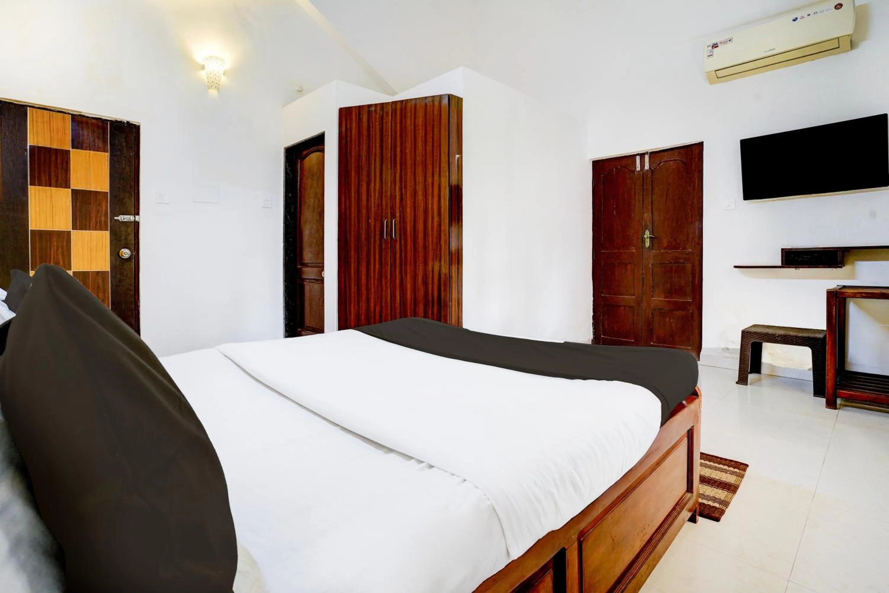 Bedroom, Bed in Hotel O Benaulim Beach Goa