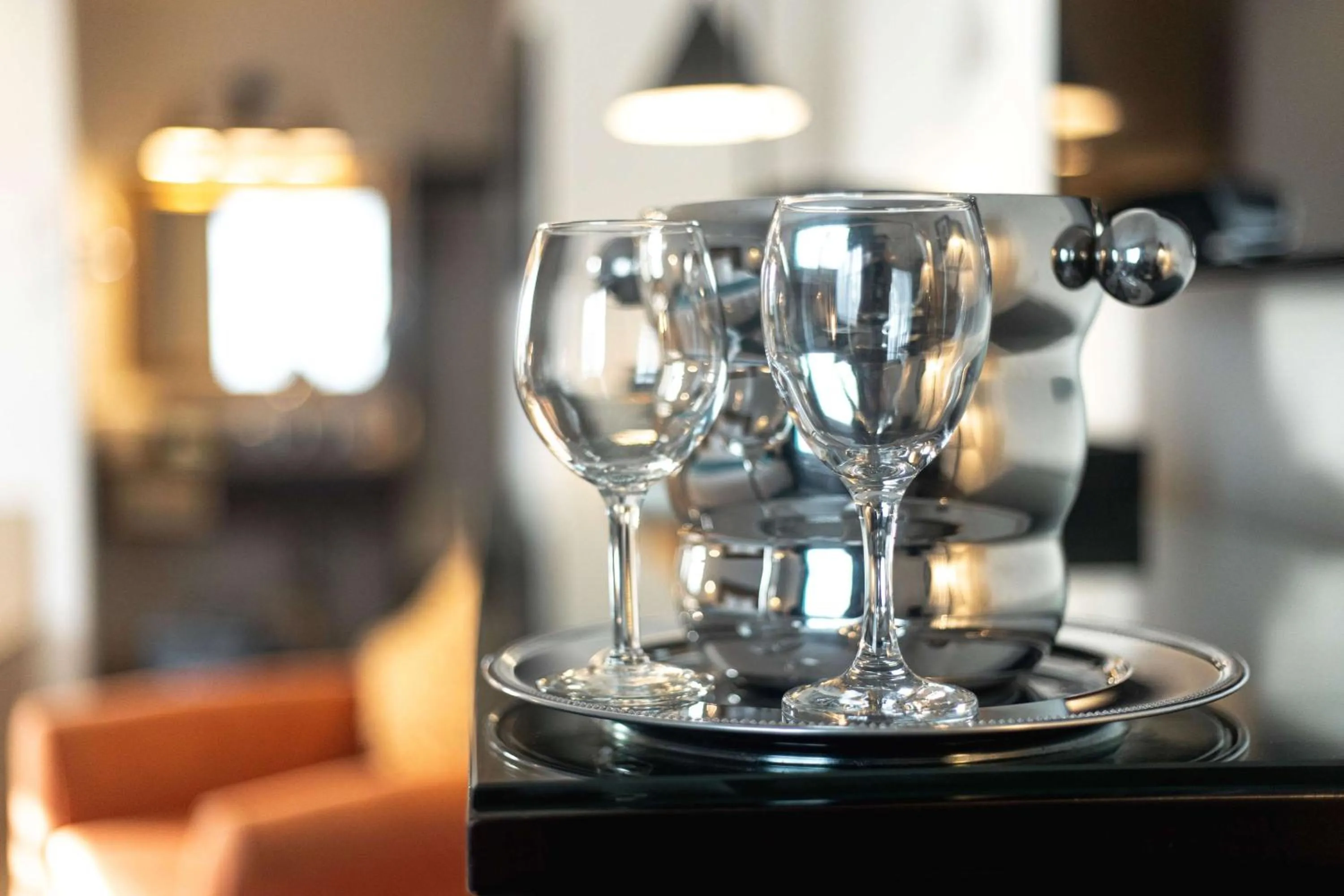 Photo of the whole room in Ramada by Wyndham Surrey/Langley