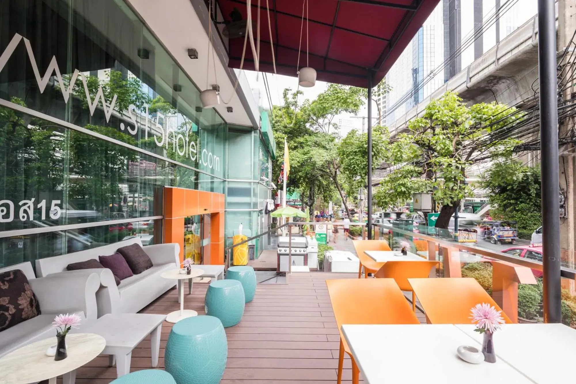 Restaurant/places to eat in S15 Sukhumvit Hotel Restaurant/places to eat in S15 Sukhumvit Hotel