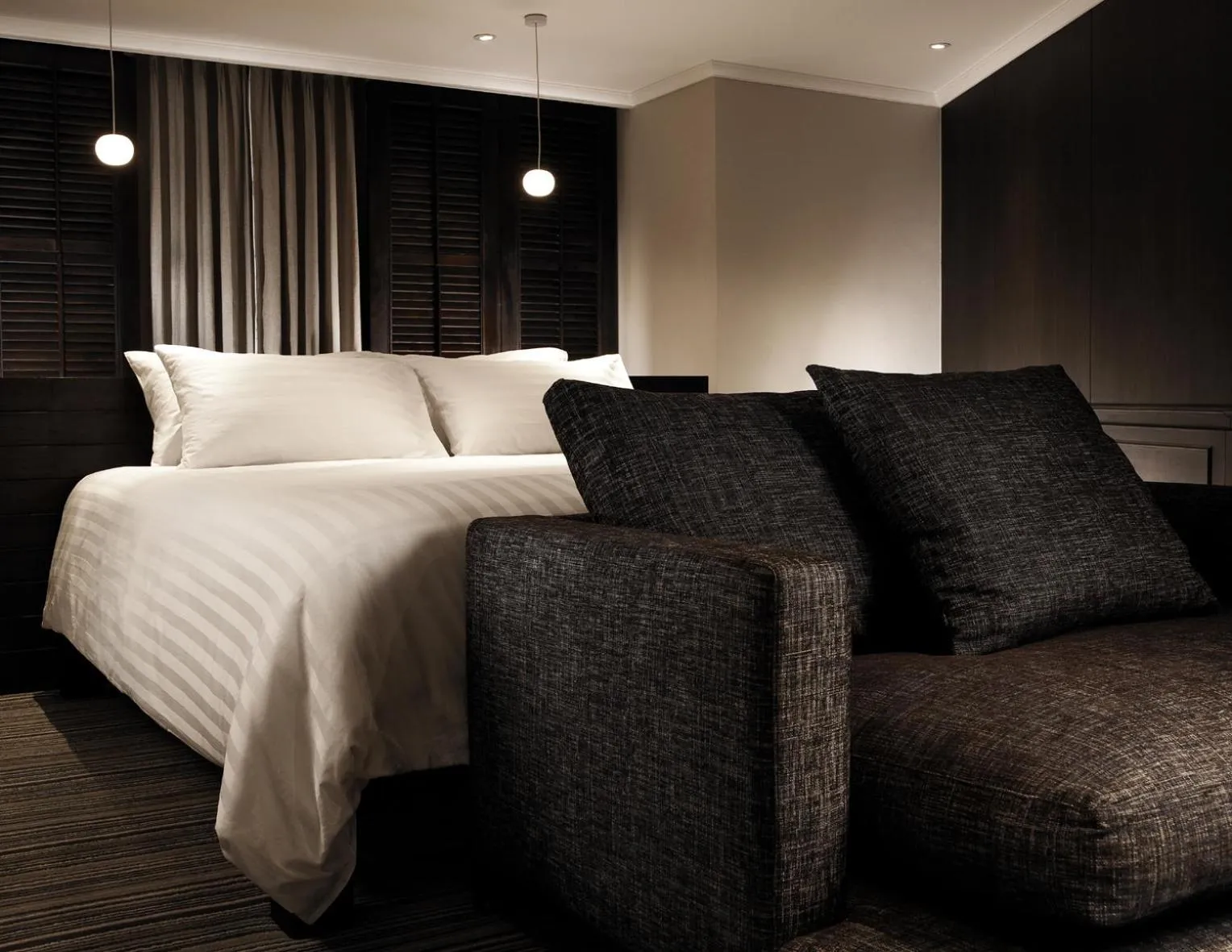 Bedroom, Bed in S15 Sukhumvit Hotel