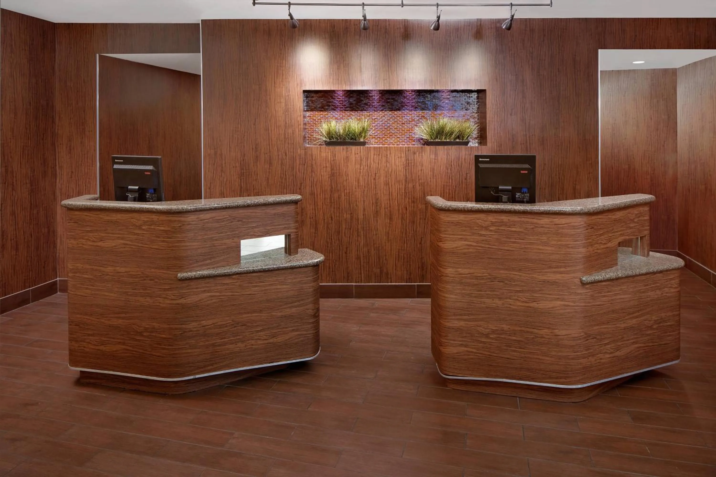 Lobby or reception in Courtyard by Marriott Houma