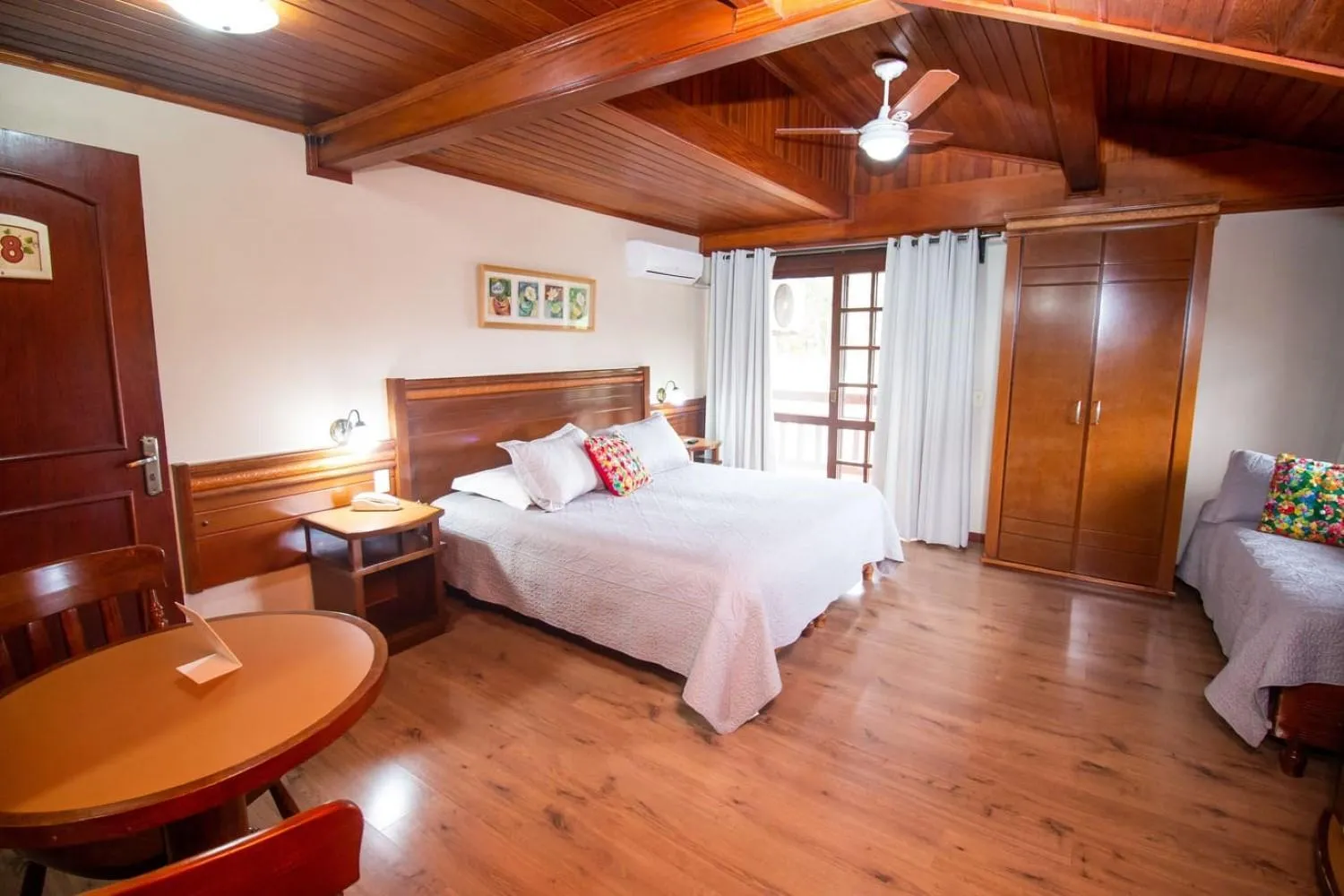 Bedroom, Bed in Hotel Pousada do Bosque