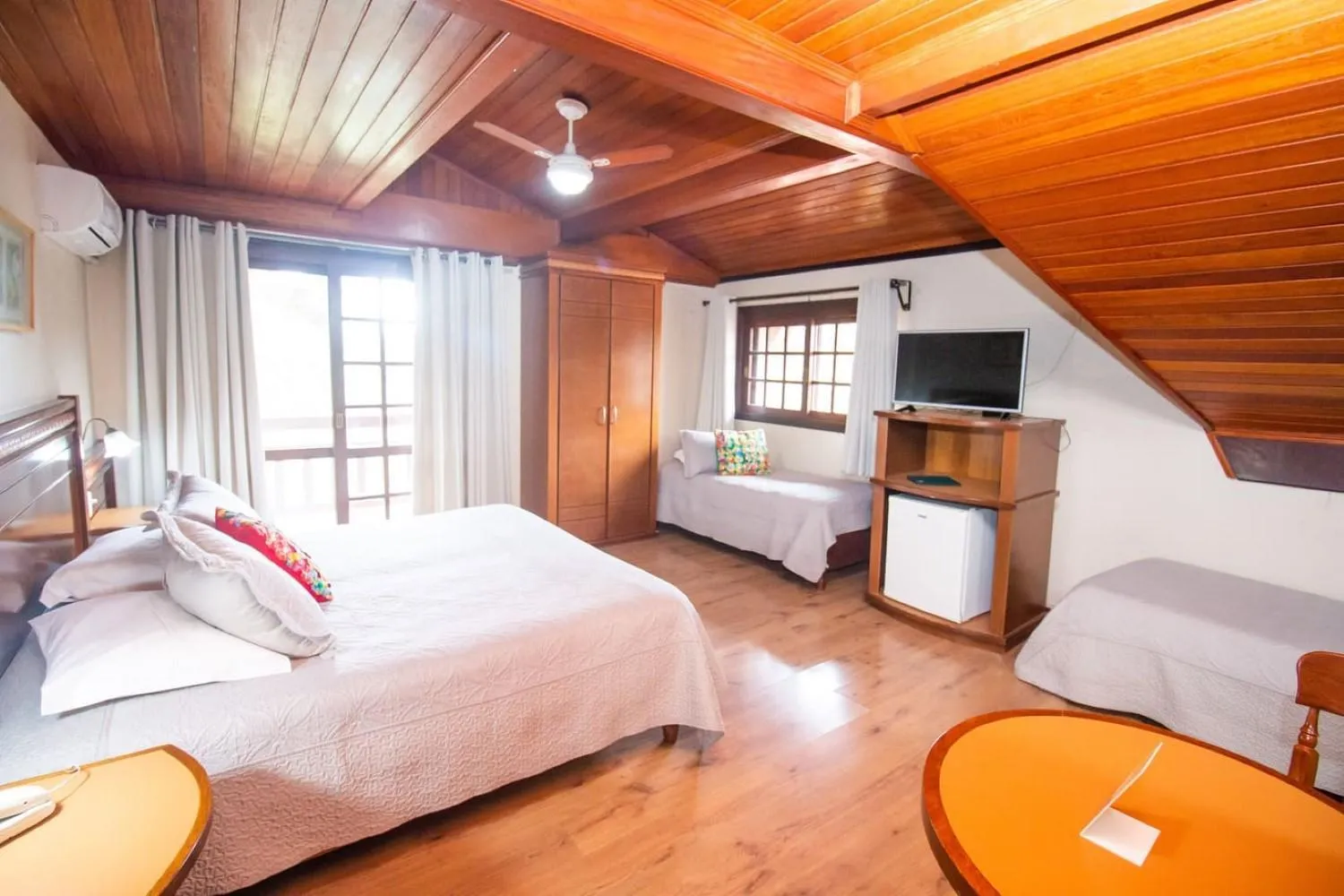 Bedroom, Bed in Hotel Pousada do Bosque