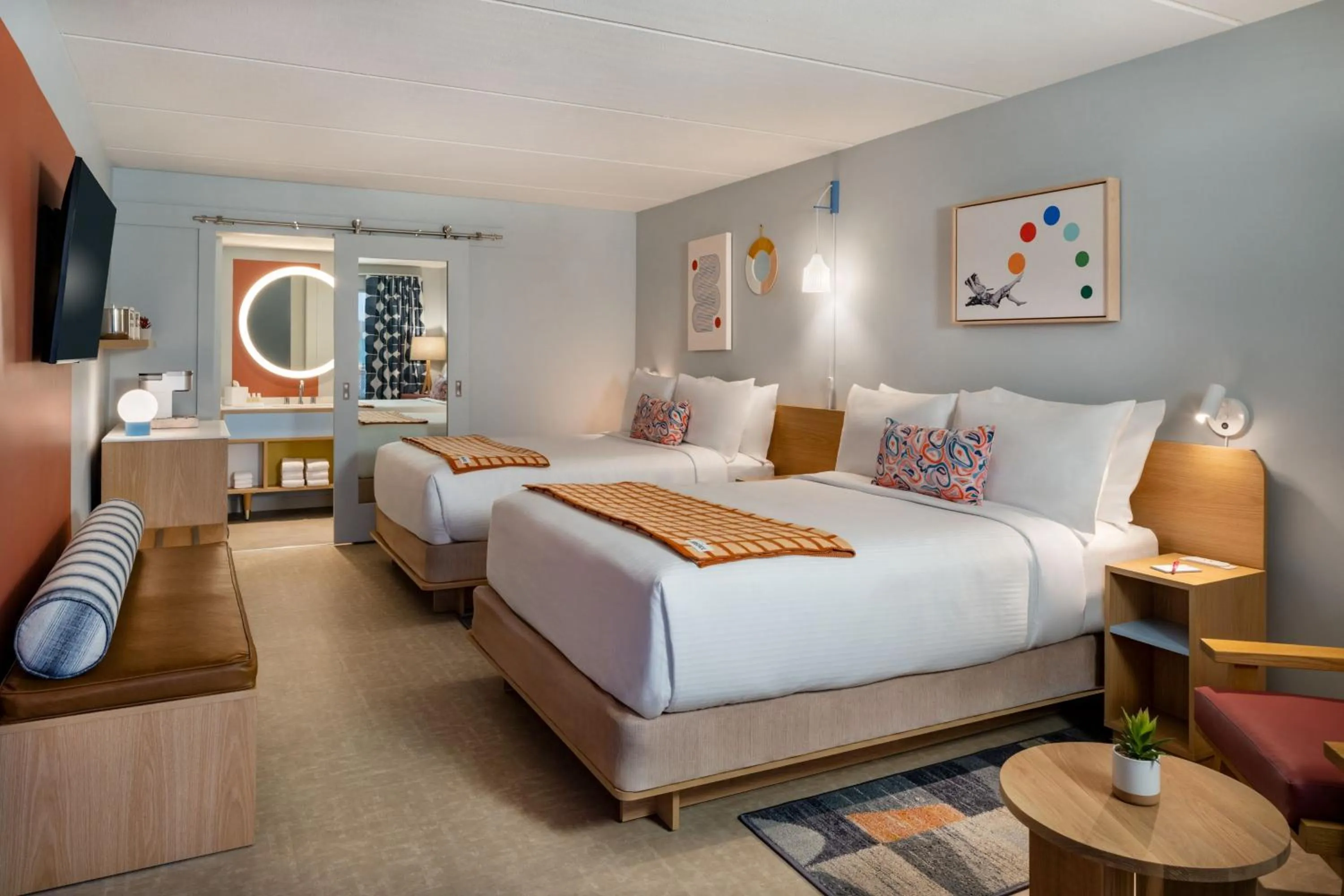 Photo of the whole room, Bed in The Wayback, Pigeon Forge, A Tribute Portfolio Hotel