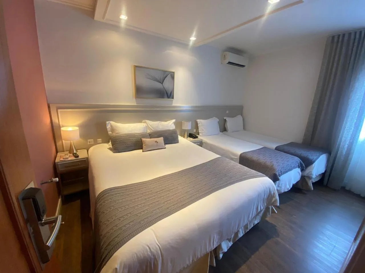 Bedroom, Bed in Blumen Hotel Boutique