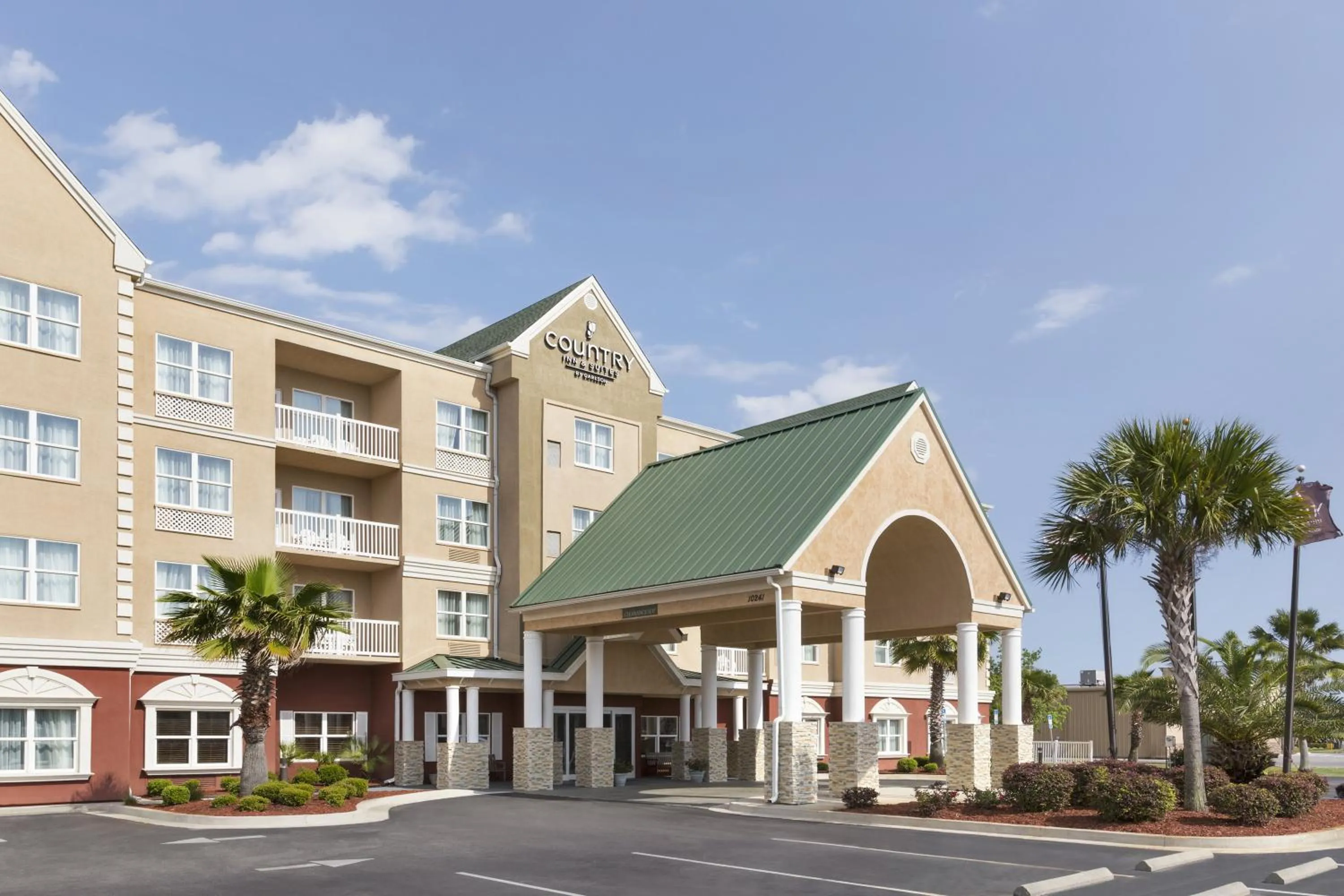 Facade/entrance in Country Inn & Suites by Radisson, Panama City Beach, FL