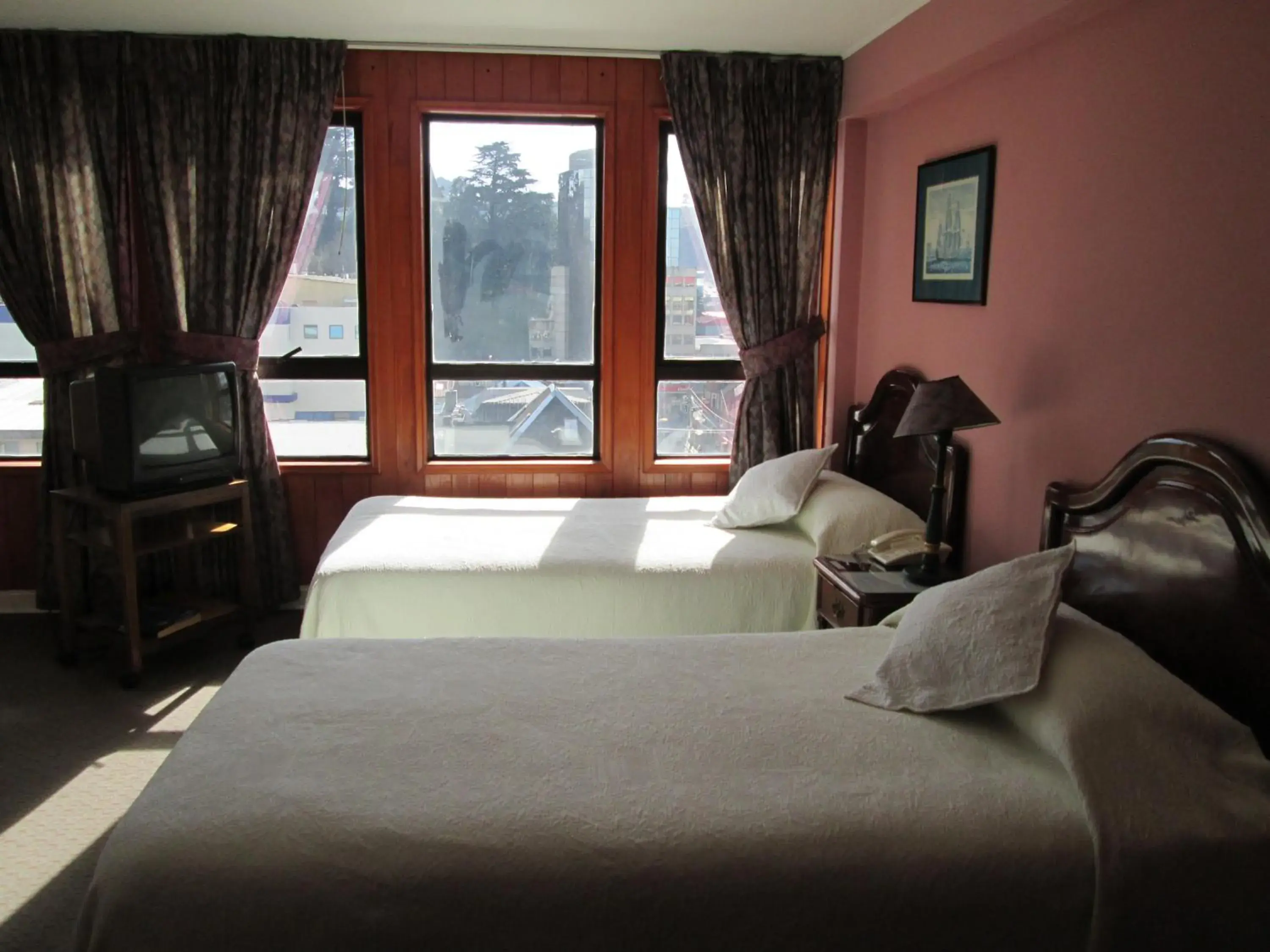 Twin Room in Hotel Apart Colón Twin Room in Hotel Apart Colón