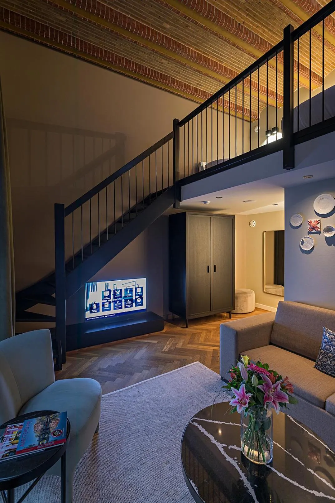 TV and multimedia in Pestana Amsterdam Riverside