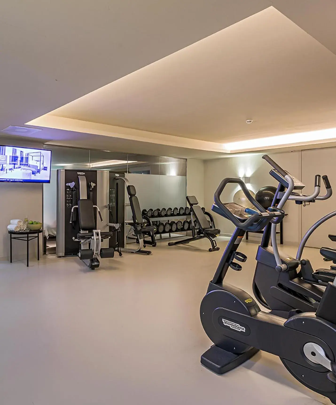 Fitness centre/facilities in Pestana Amsterdam Riverside Fitness centre/facilities in Pestana Amsterdam Riverside