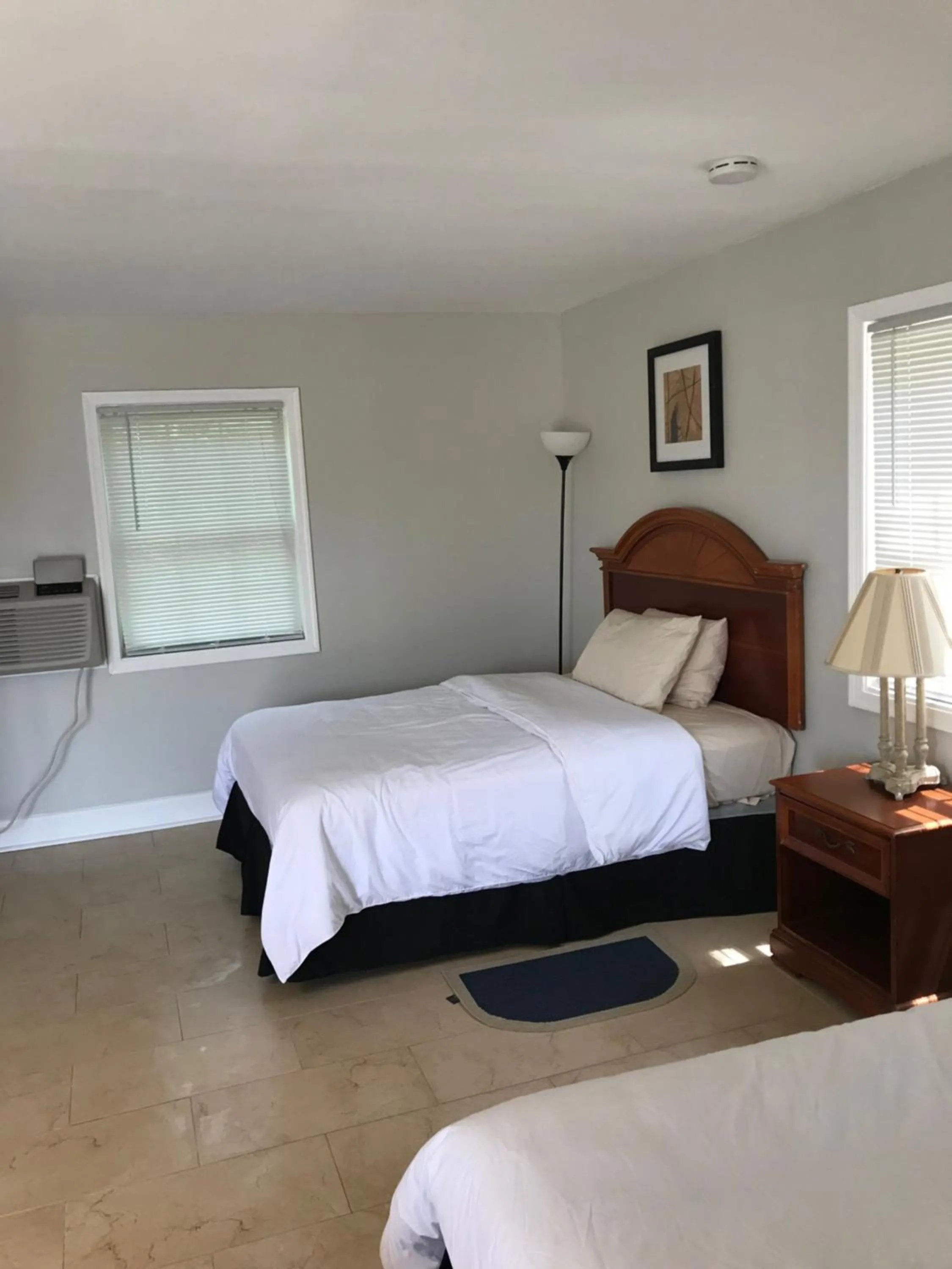 Red Carpet Inn, Alexandria