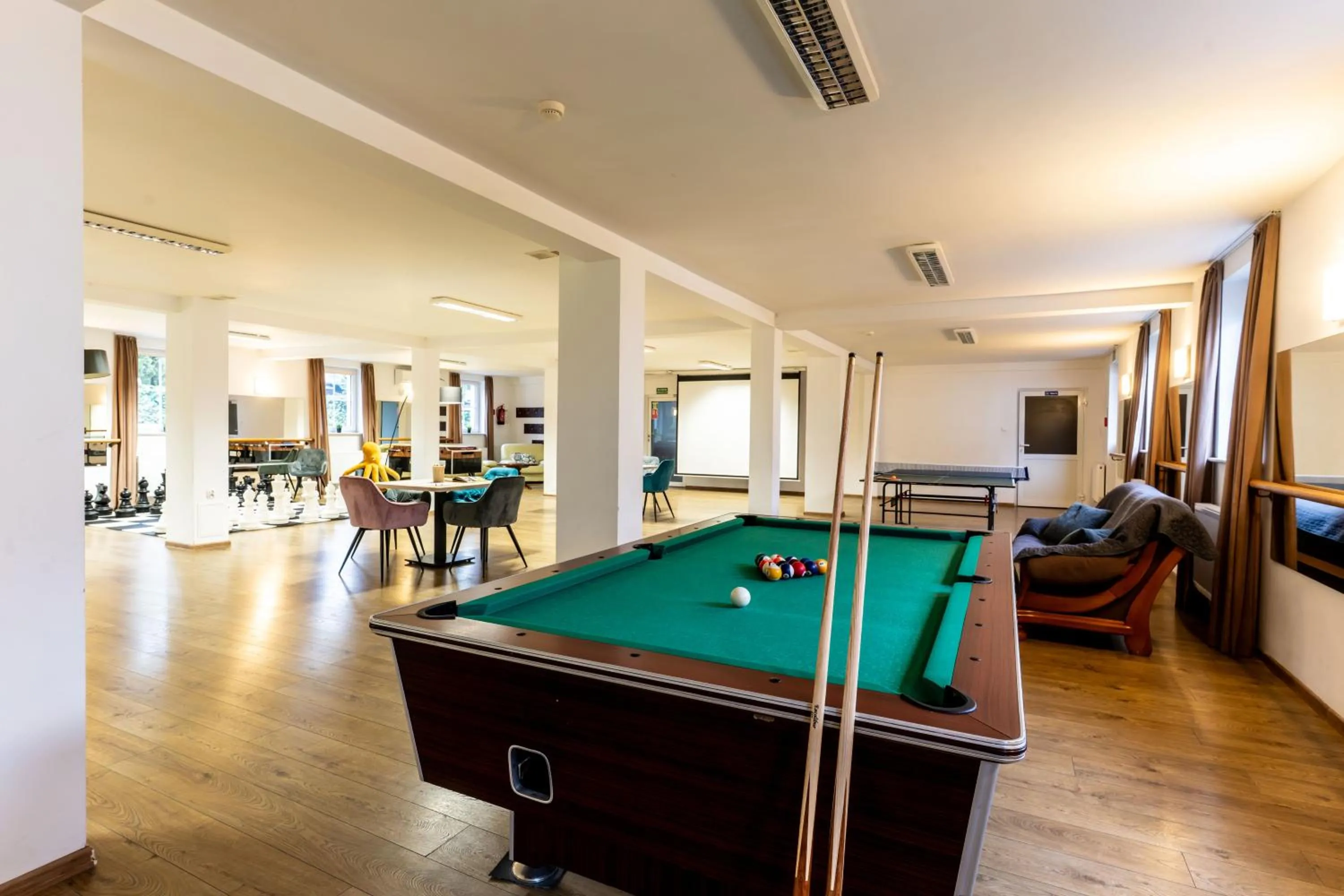 Billiard in Hotel Ukiel Wellness & SPA