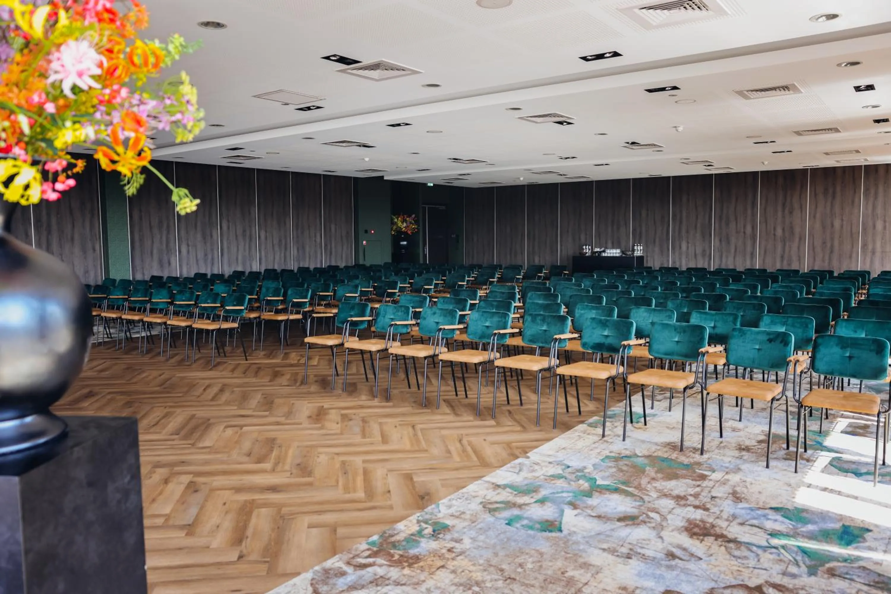 Meeting/conference room in Van Der Valk Hotel Almere
