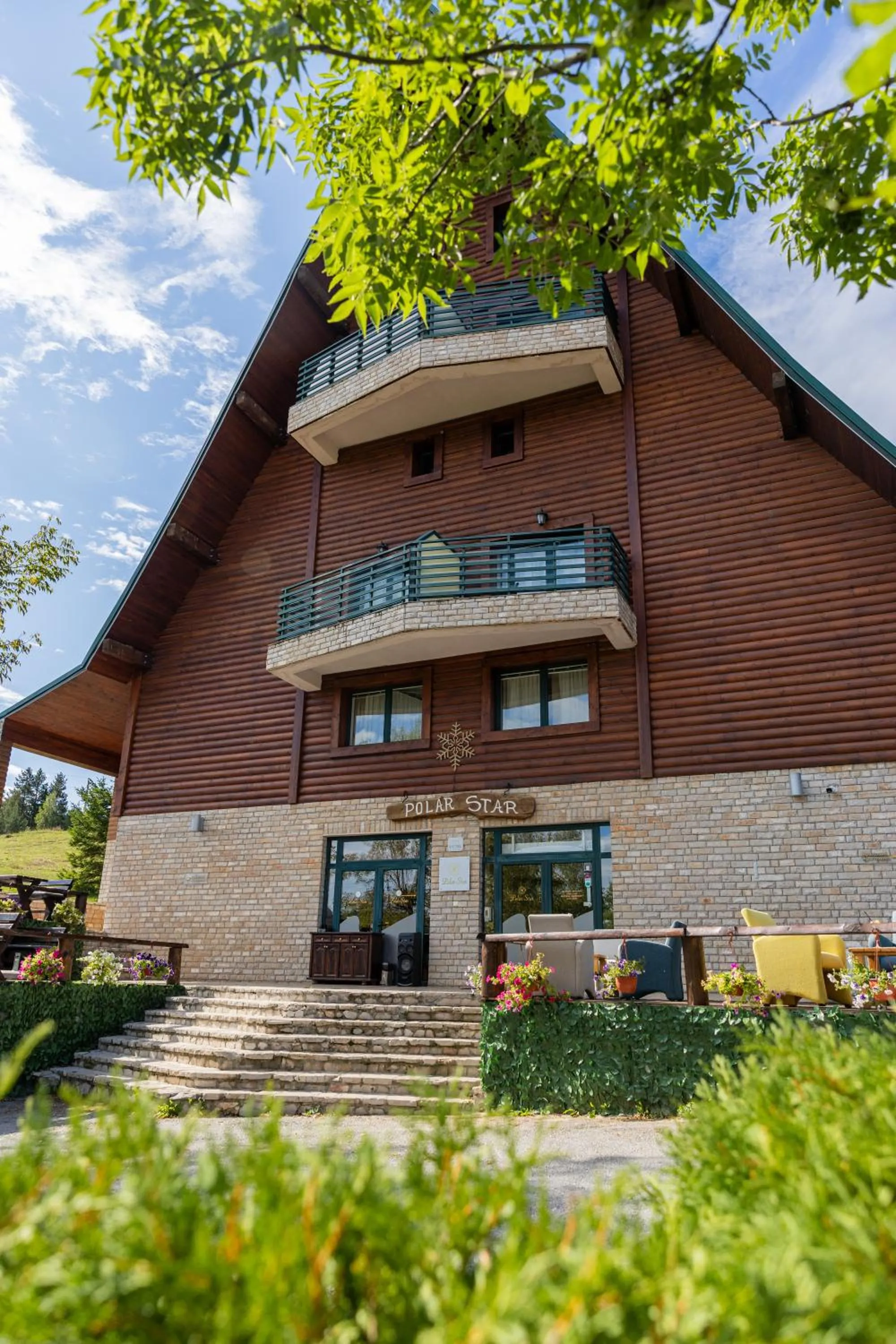 Hotel Polar Star