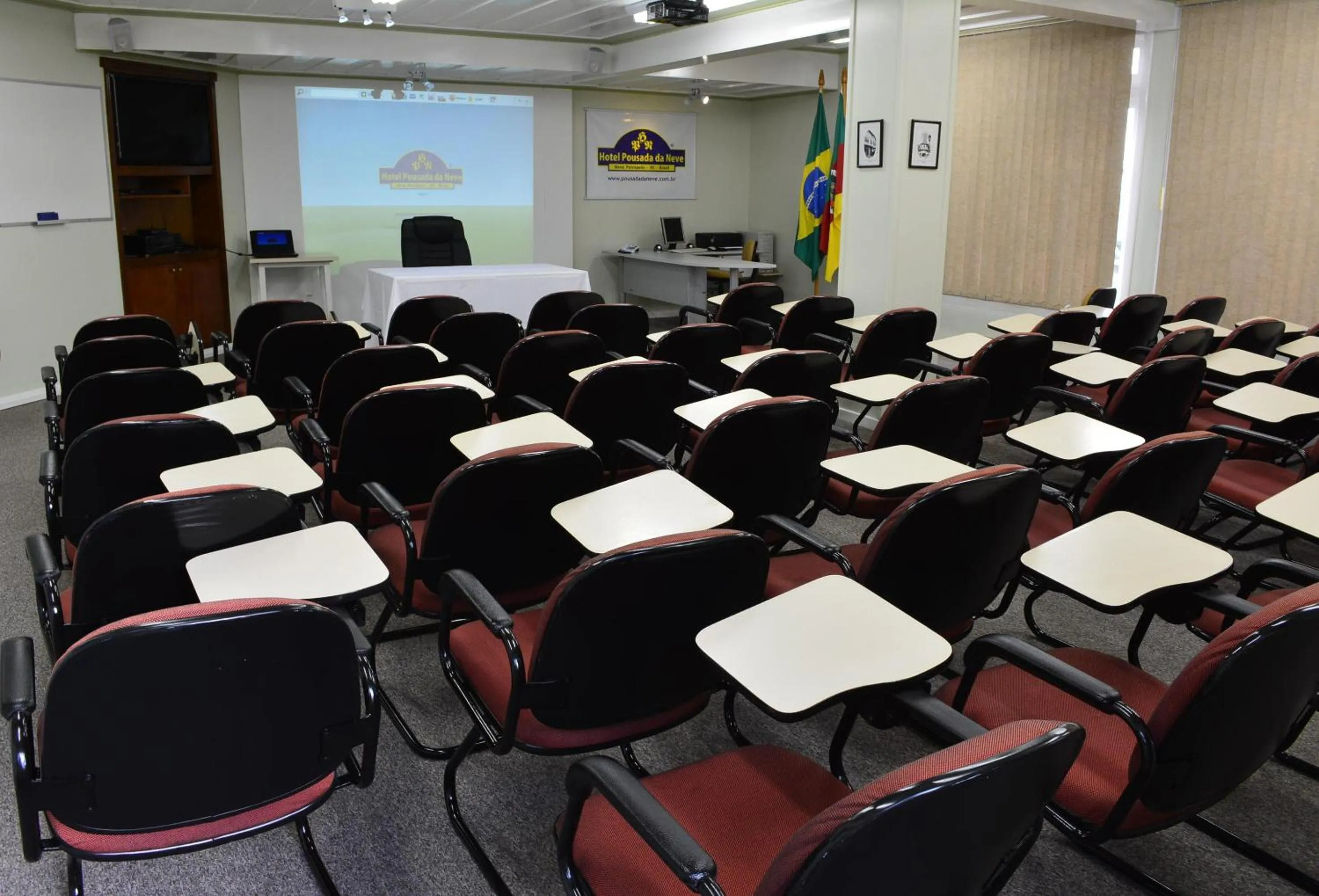 Meeting/conference room in Hotel Pousada da Neve