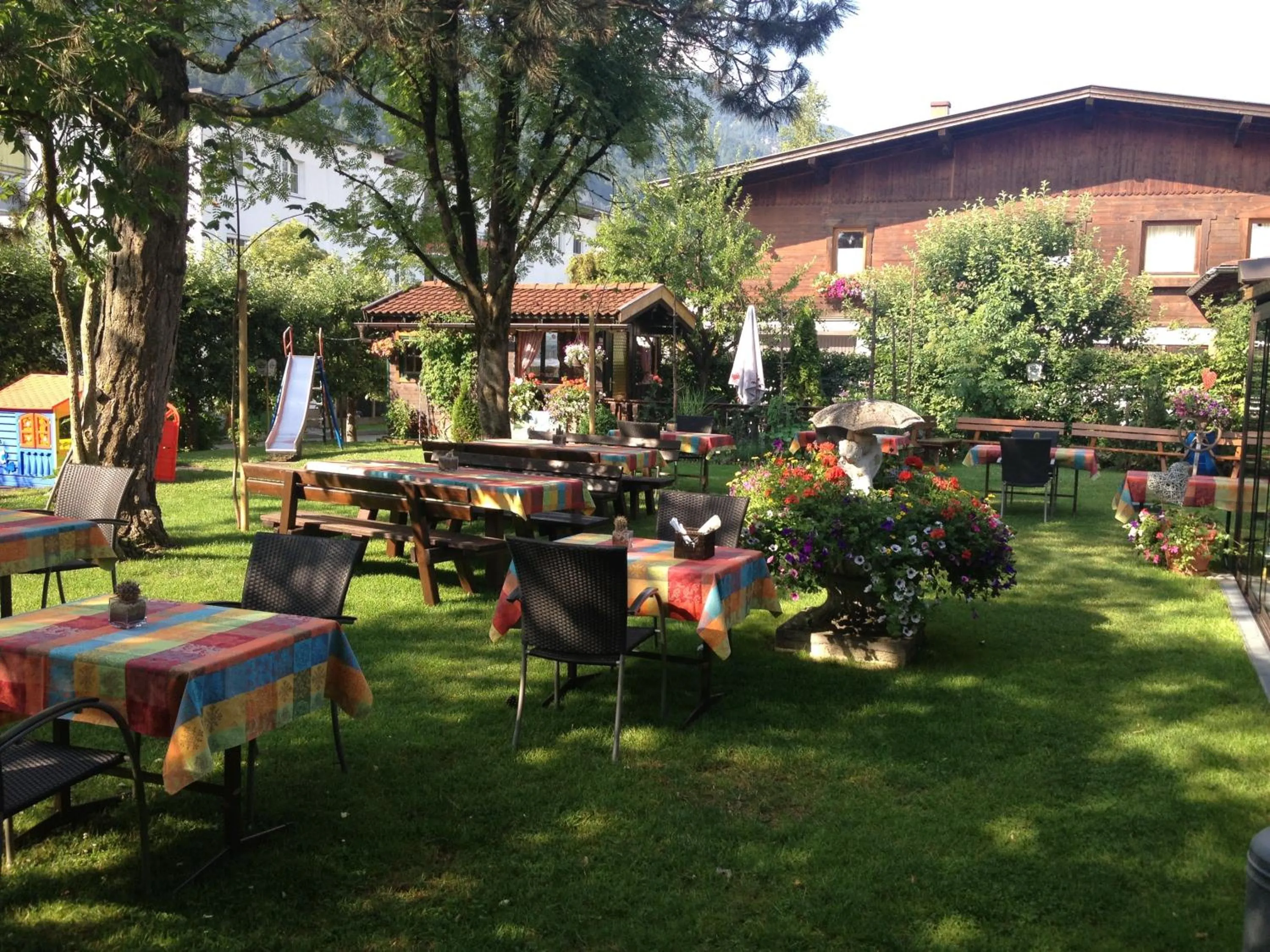Garden in Hotel Tiroler Stuben