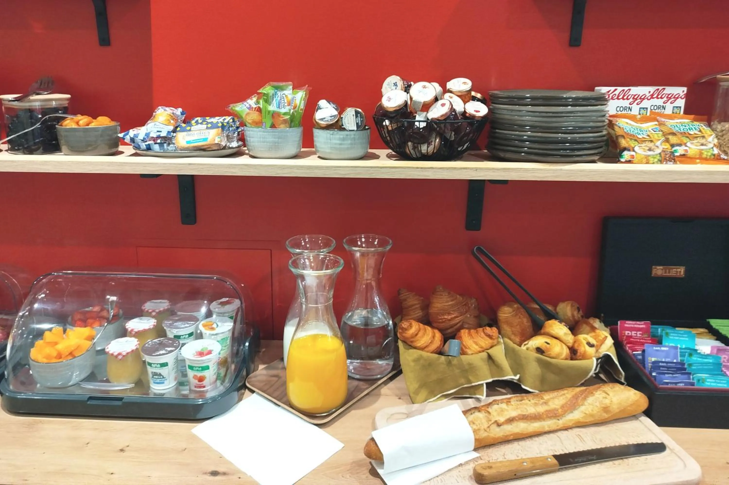 Breakfast in Hotel Bastille Secret