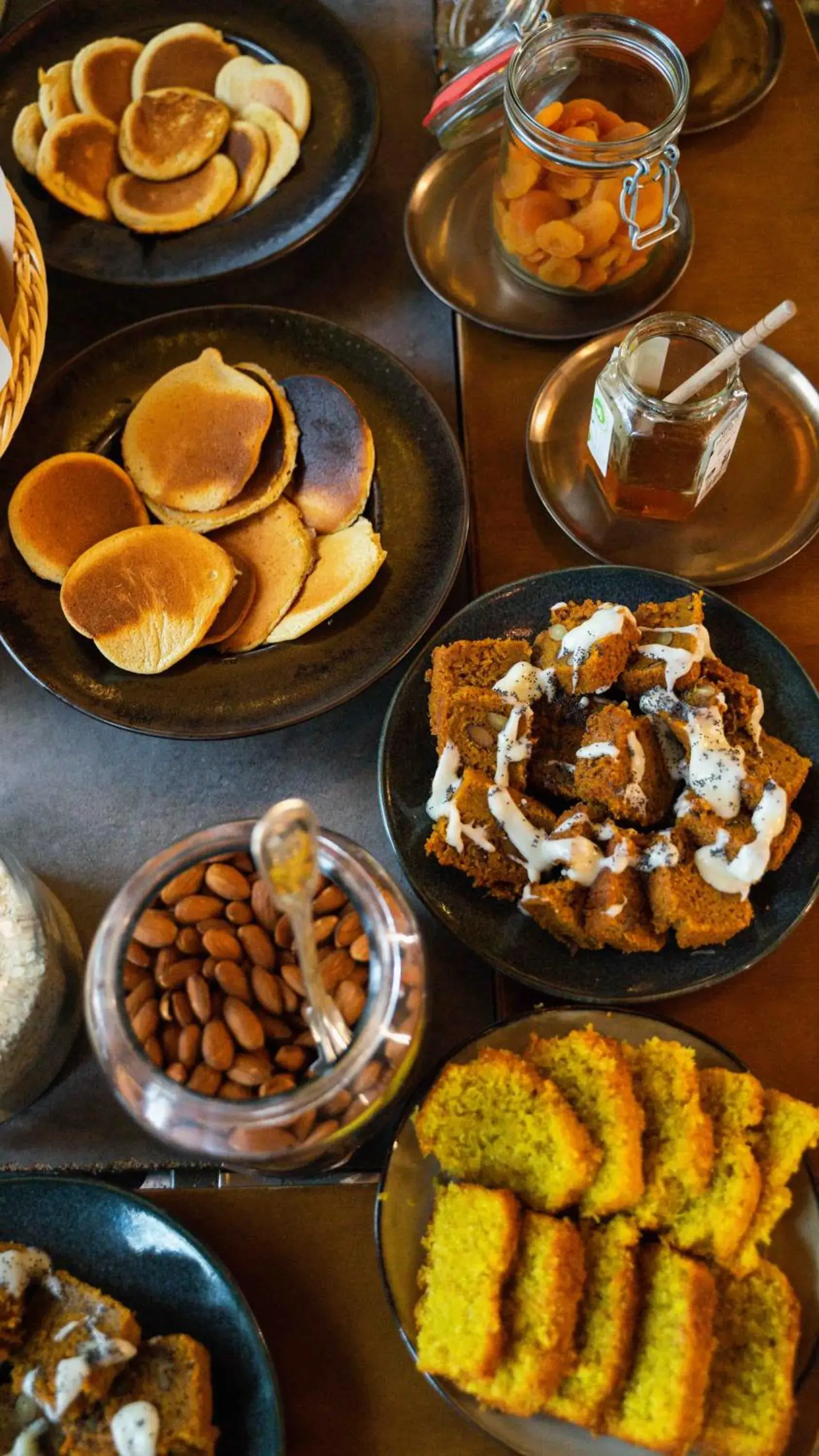 Buffet breakfast in Hôtel La Nouvelle République & Hammam Buffet breakfast in Hôtel La Nouvelle République & Hammam