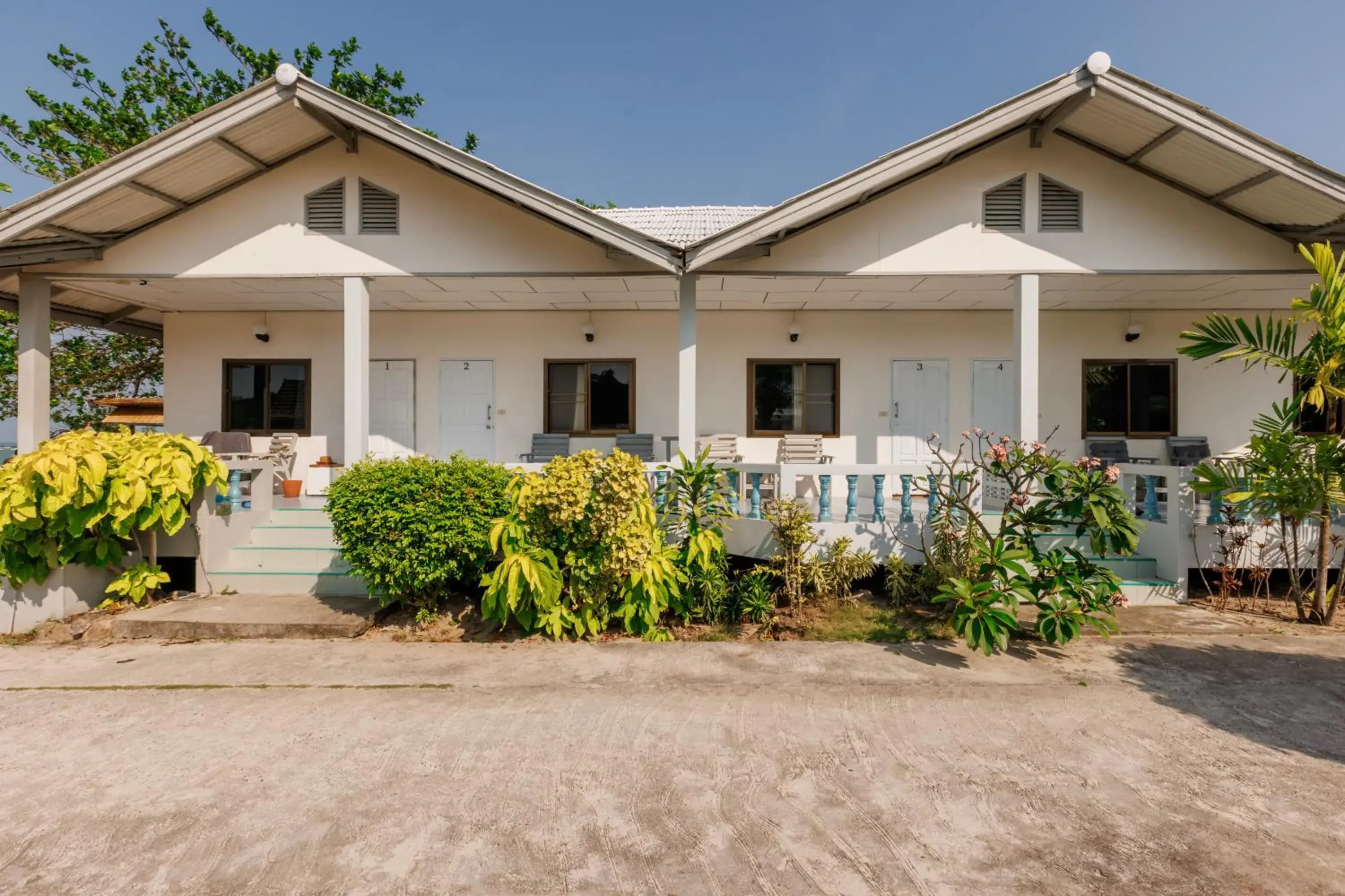 Property building in Bay Beach Resort Property building in Bay Beach Resort