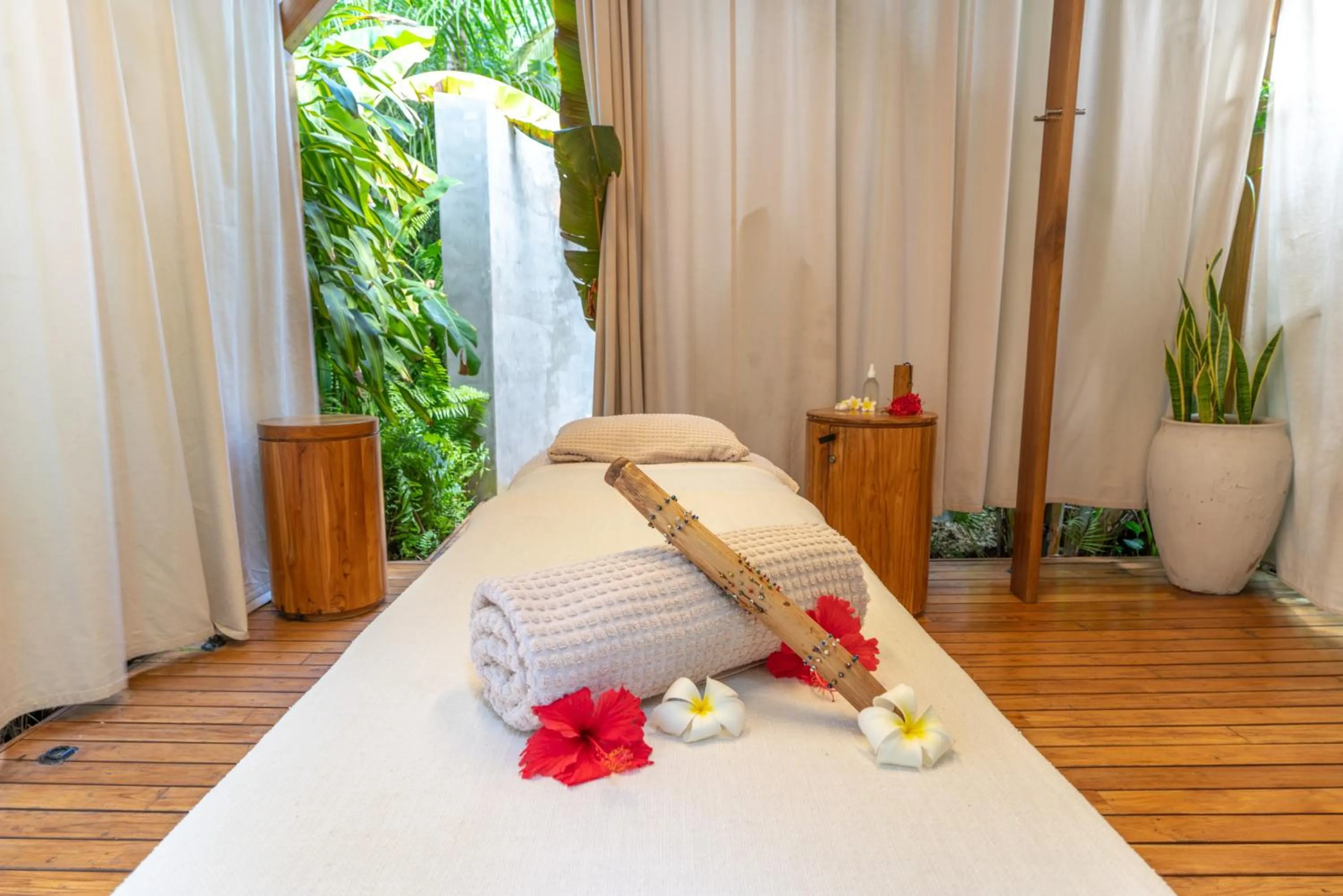 Massage, Bed in Zuri Zanzibar