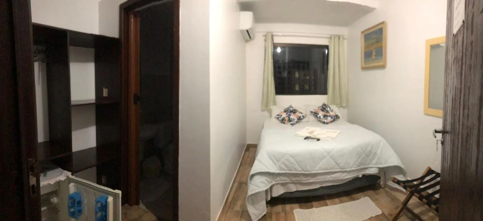 towels, Bed in Pousada Éphira