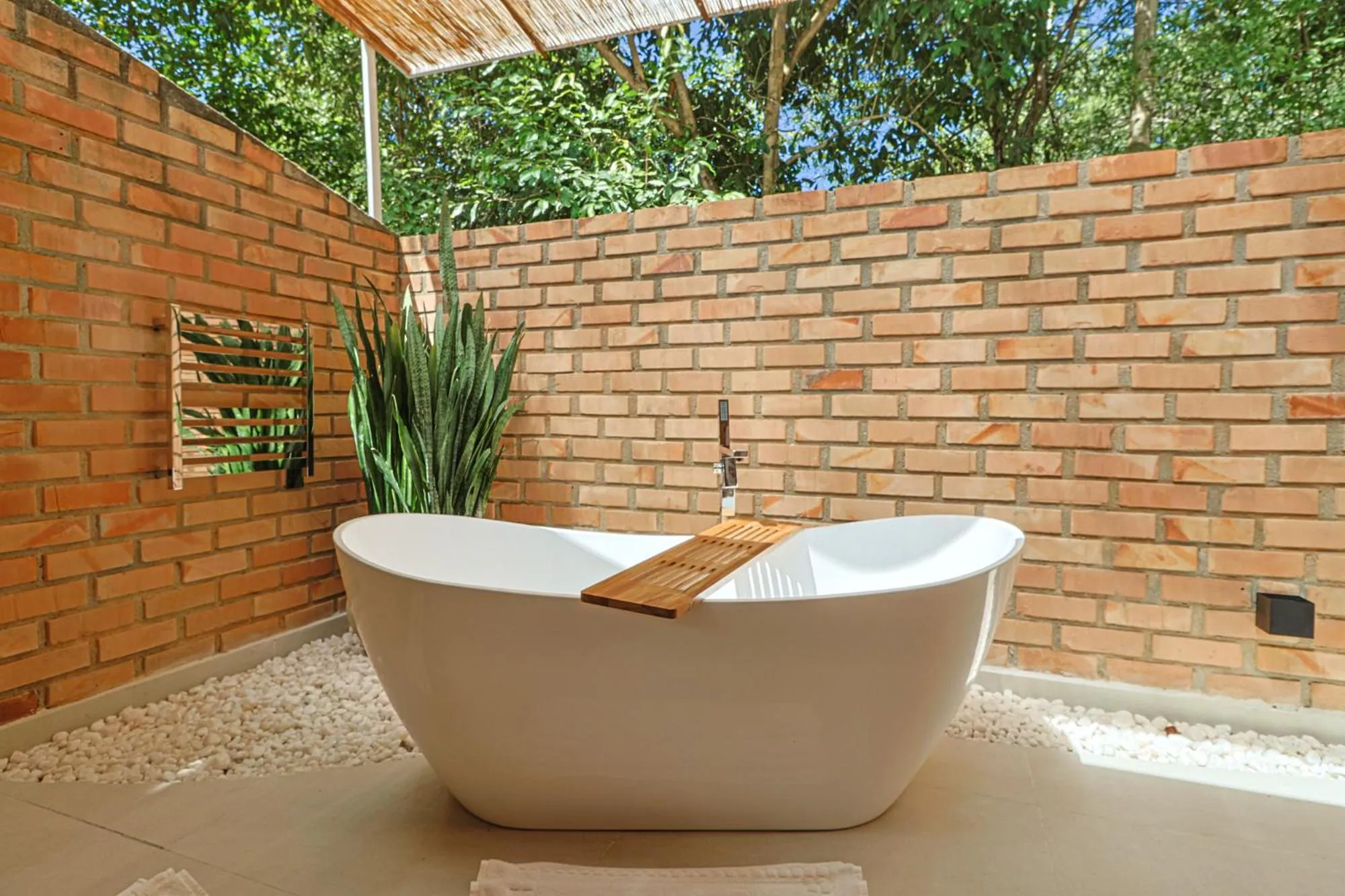 Bath in Eco Luar Boutique Hotel