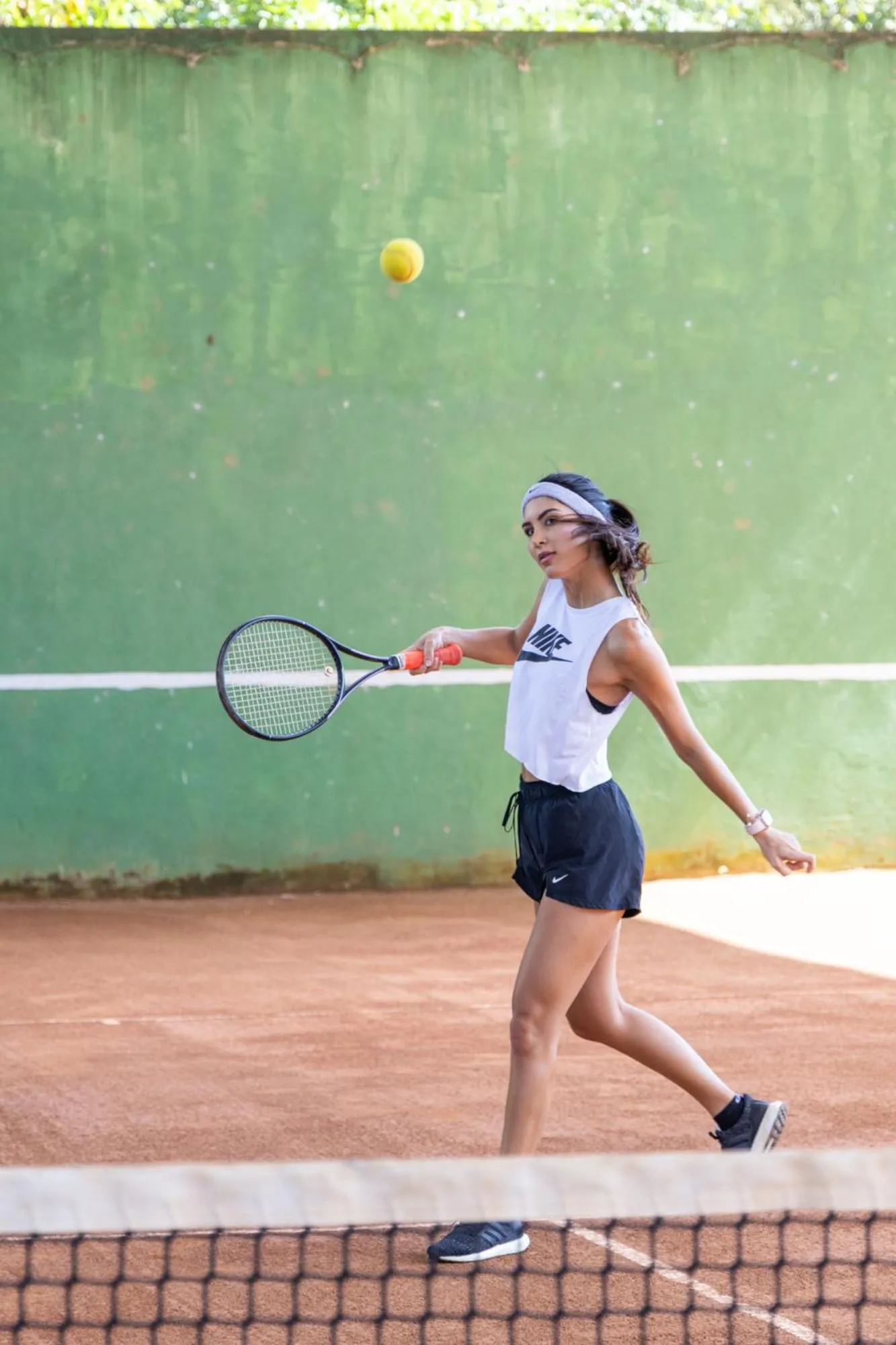 Tennis court in Eco Luar Boutique Hotel