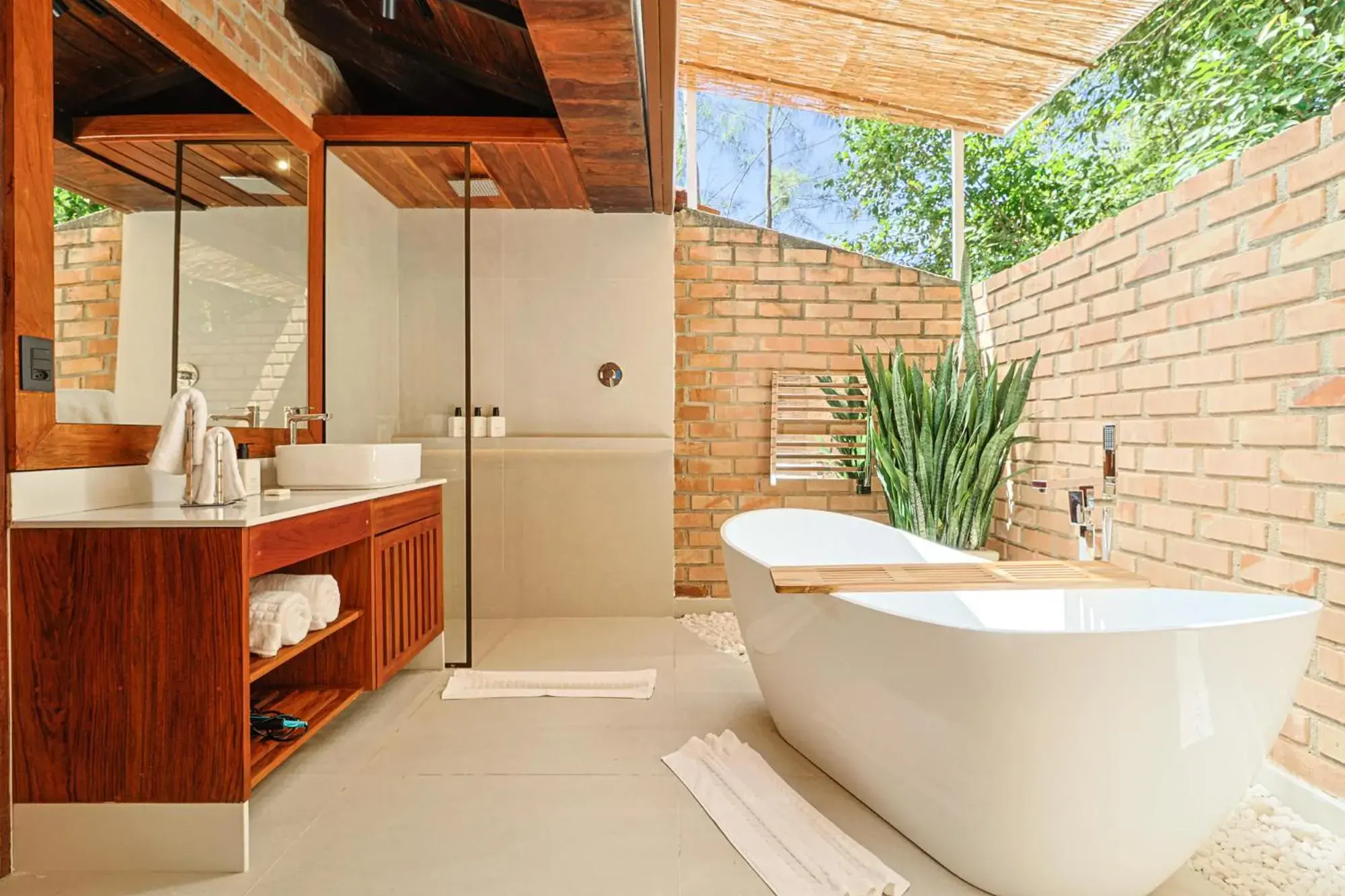 Deluxe Bungalow in Eco Luar Boutique Hotel Deluxe Bungalow in Eco Luar Boutique Hotel