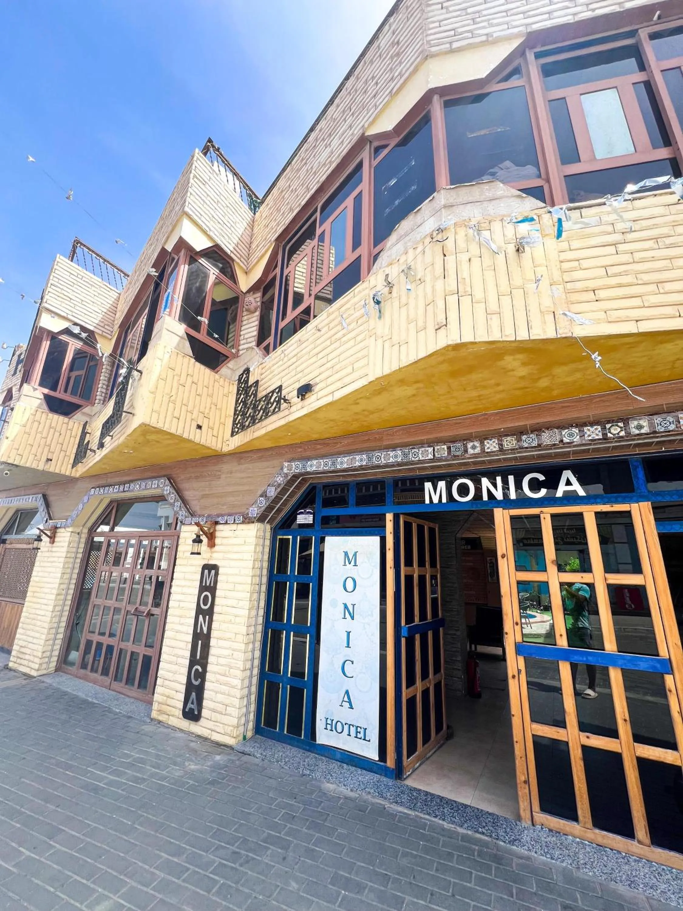 Monica Hotel