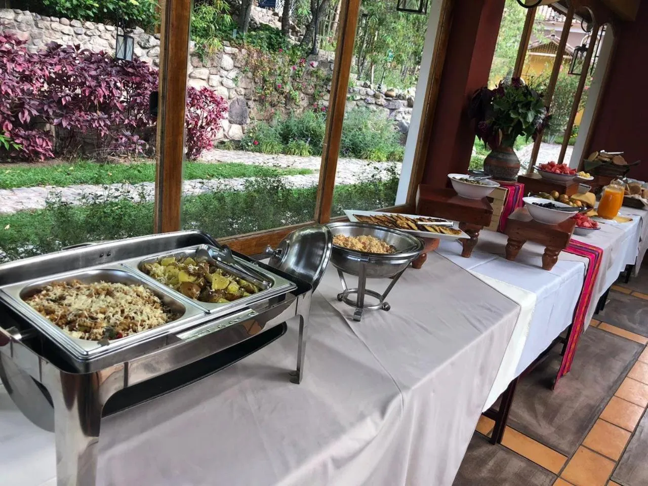 Buffet breakfast in Hotel Pisonay Pueblo