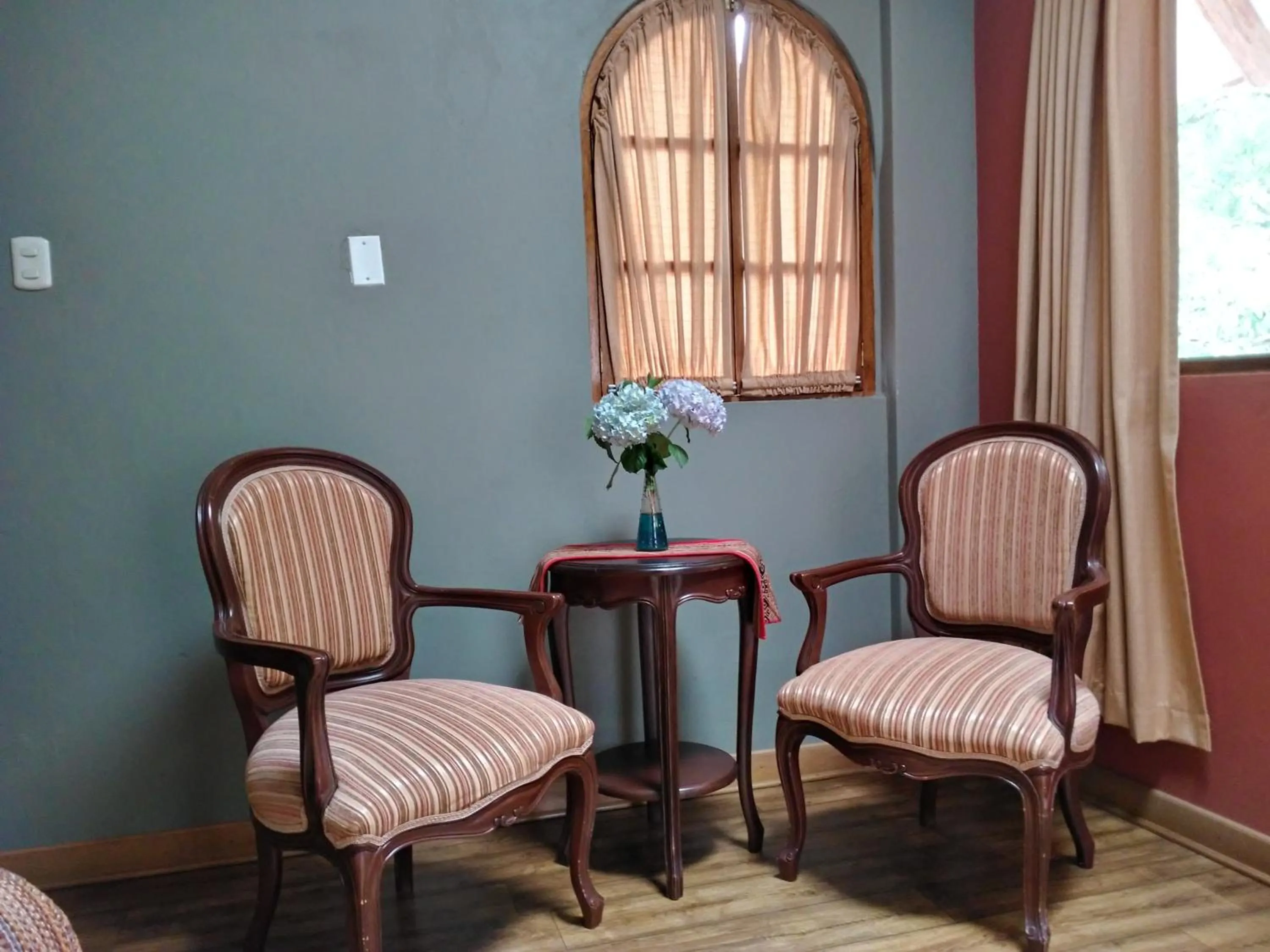 Living room in Hotel Pisonay Pueblo
