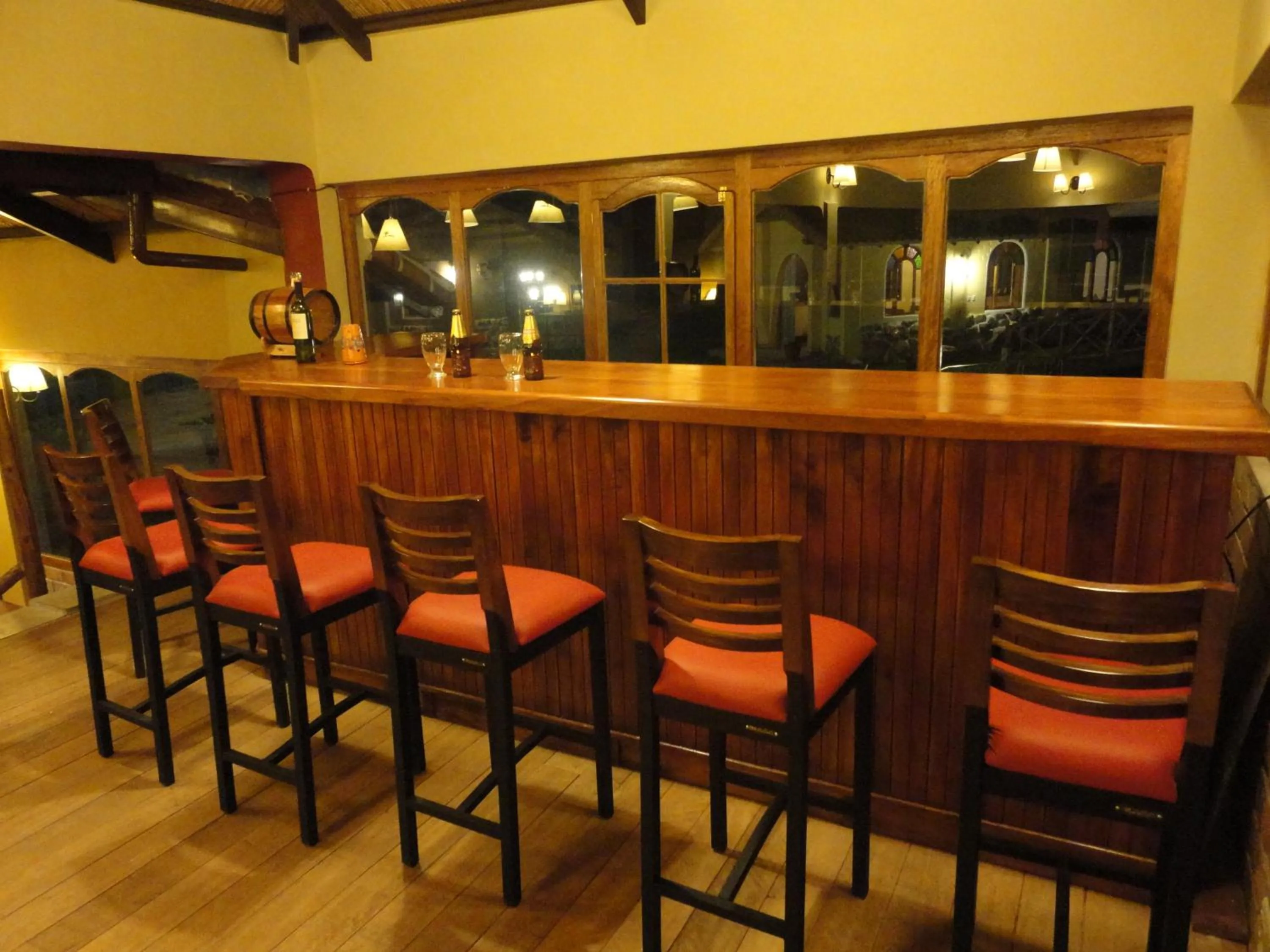 Lounge or bar in Hotel Pisonay Pueblo