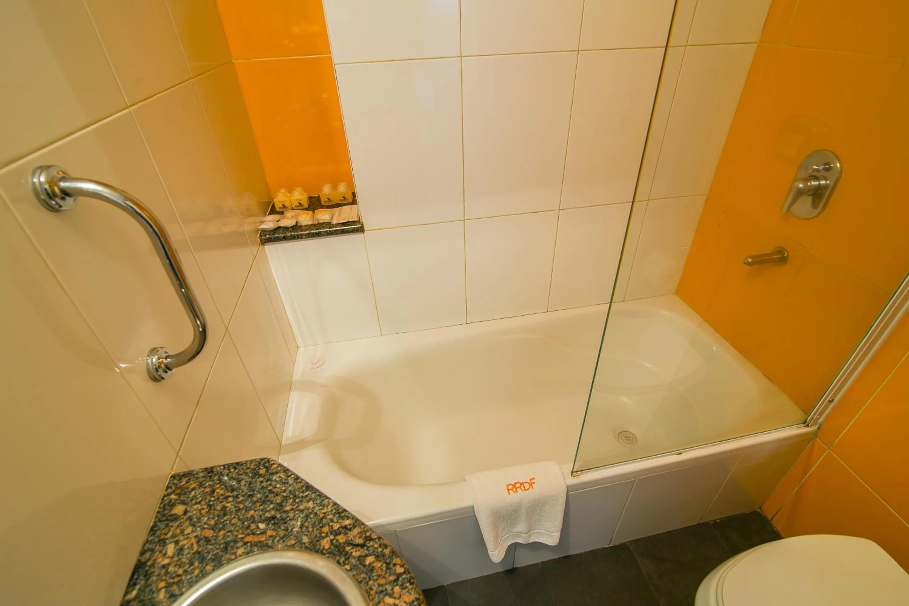 Bathroom in Roberta Rosa De Fontana Suites