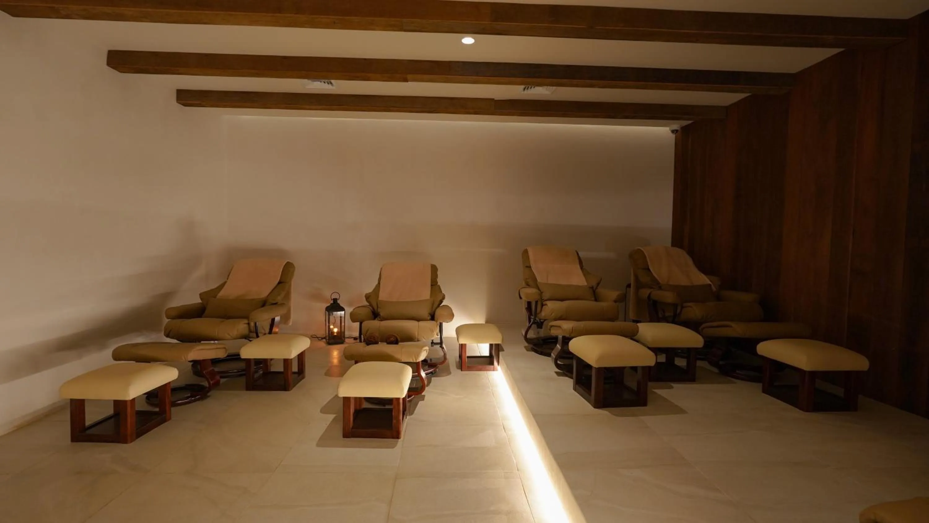 Massage in Sugar Marina Hotel - FASHION - Kata Beach