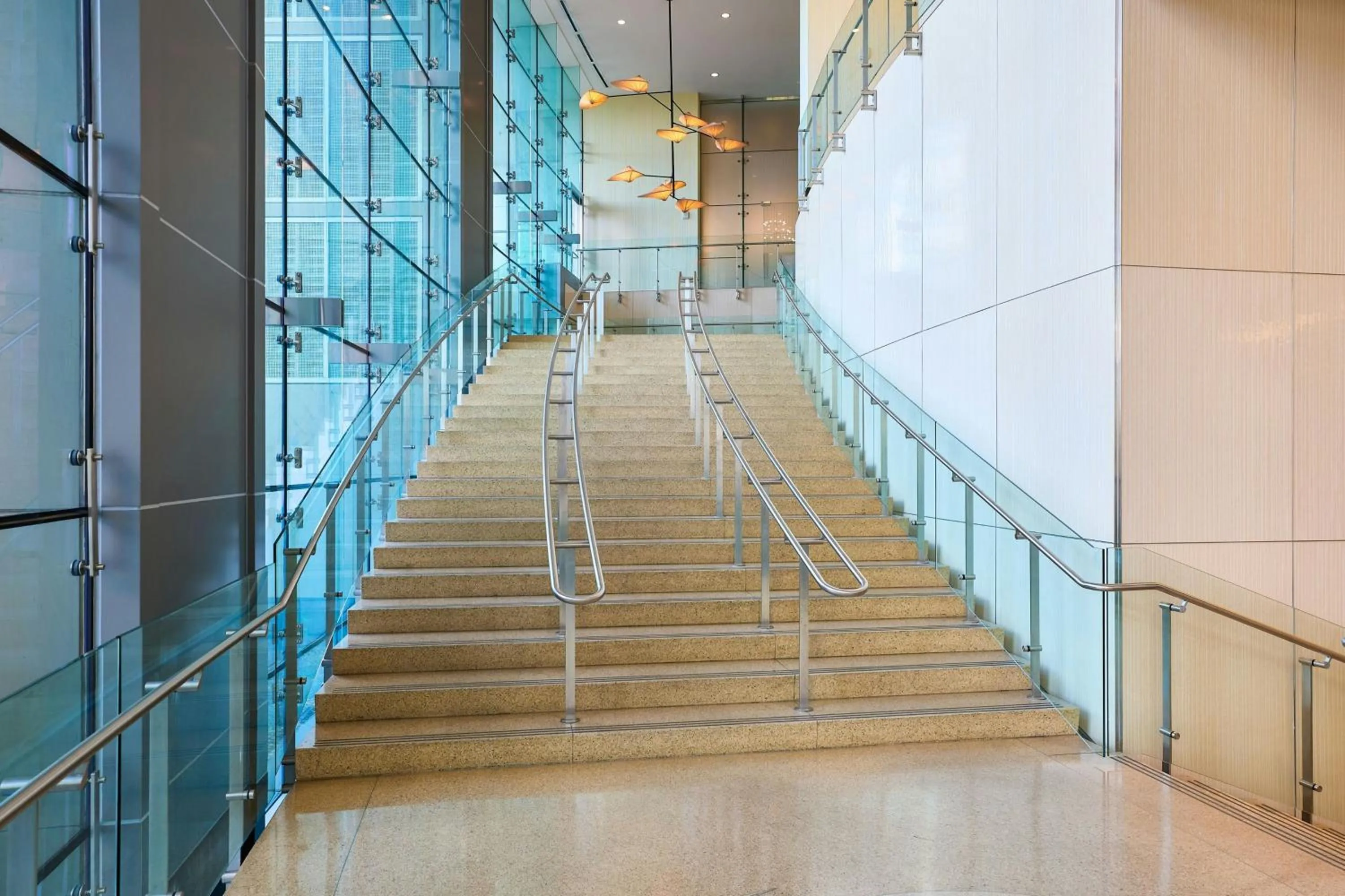 Meeting/conference room in Renaissance Arlington Capital View Hotel